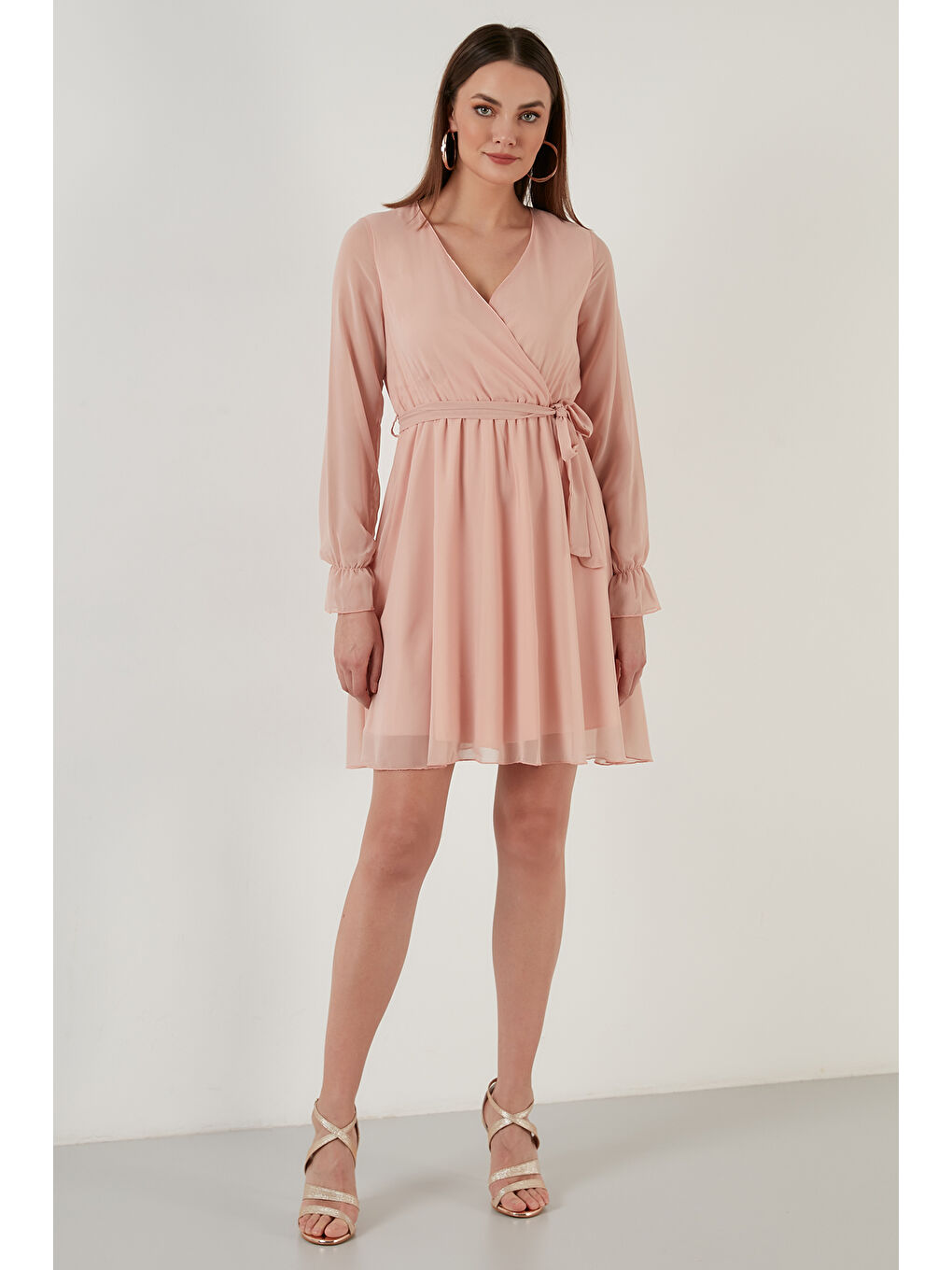 Pembe Kruvaze Yaka Bağlama Detaylı Şifon Mini Kadın Elbise 6051467-3