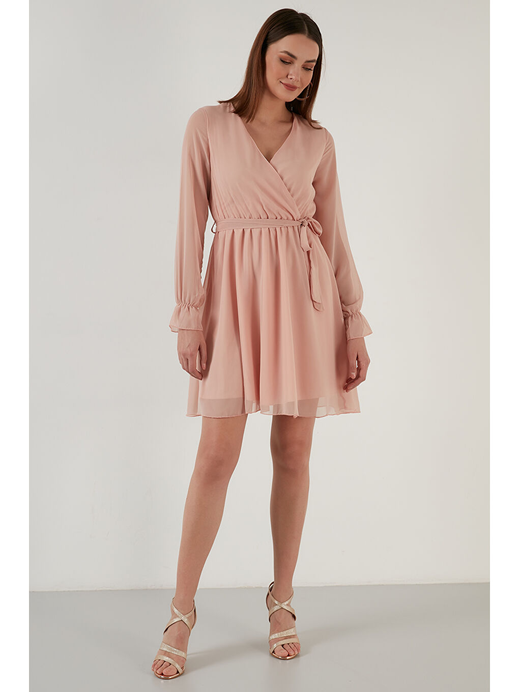 Pembe Kruvaze Yaka Bağlama Detaylı Şifon Mini Kadın Elbise 6051467-5
