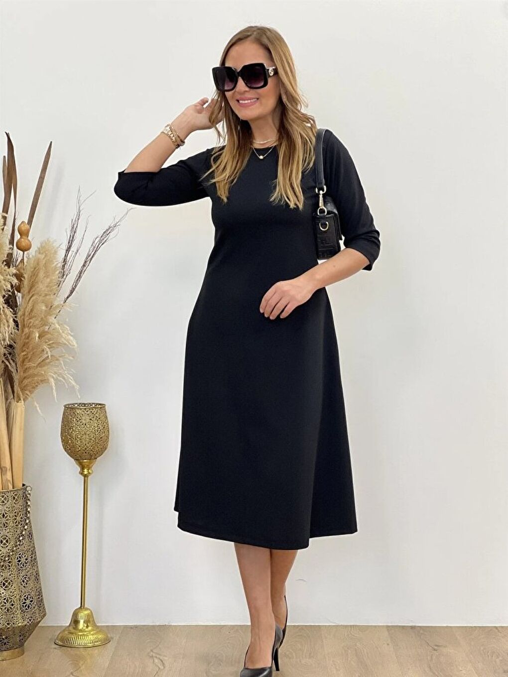 Siyah Kadın Uzun Truvakar Kol Bisiklet Yaka Midi Modal Elbise-3