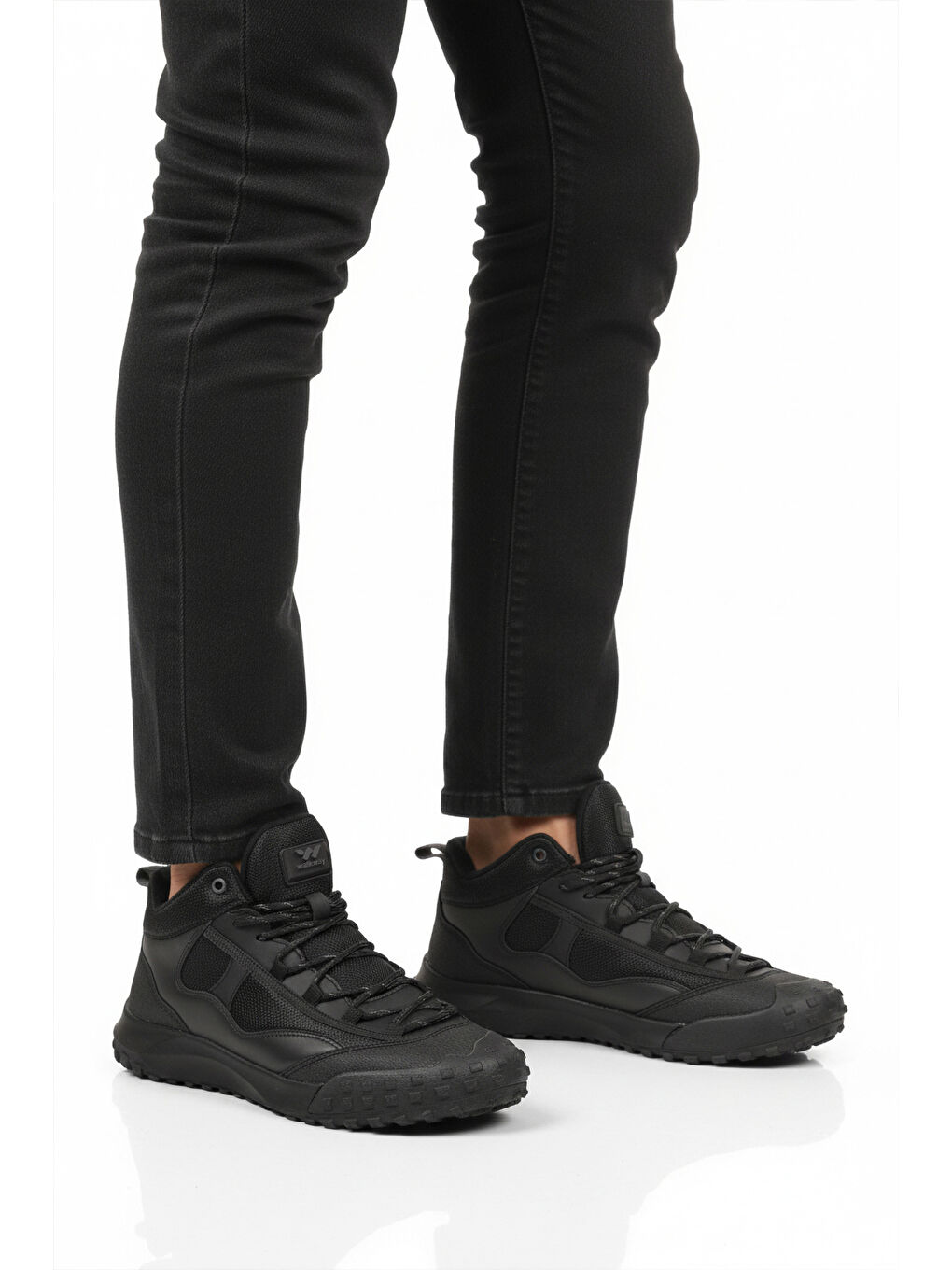 Siyah Bağcıklı Kaymaz Taban Erkek Outdoor Ayakkabı Mün 2025 M