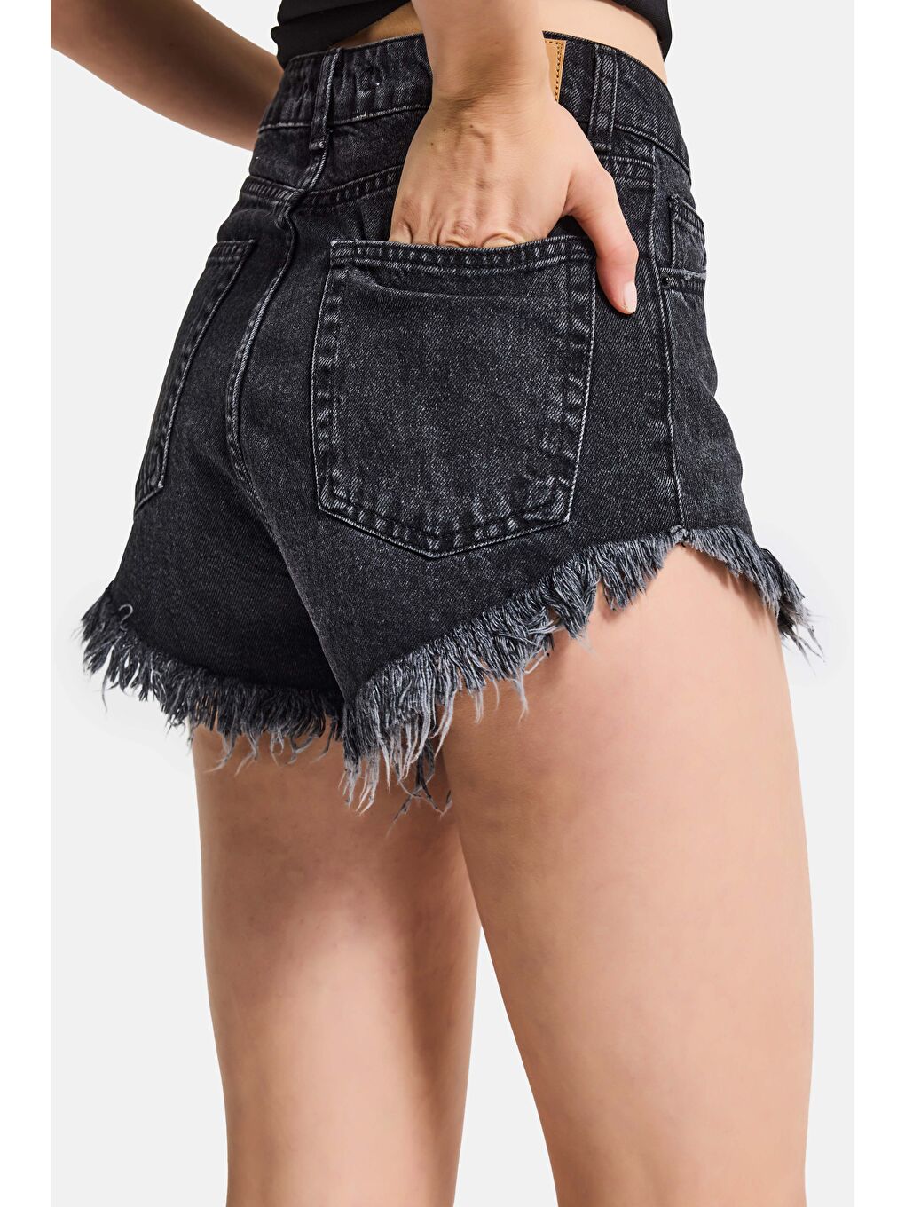 Gri Kadın Koyu Füme 2s6-1 Mini Boy Denim Şort-3