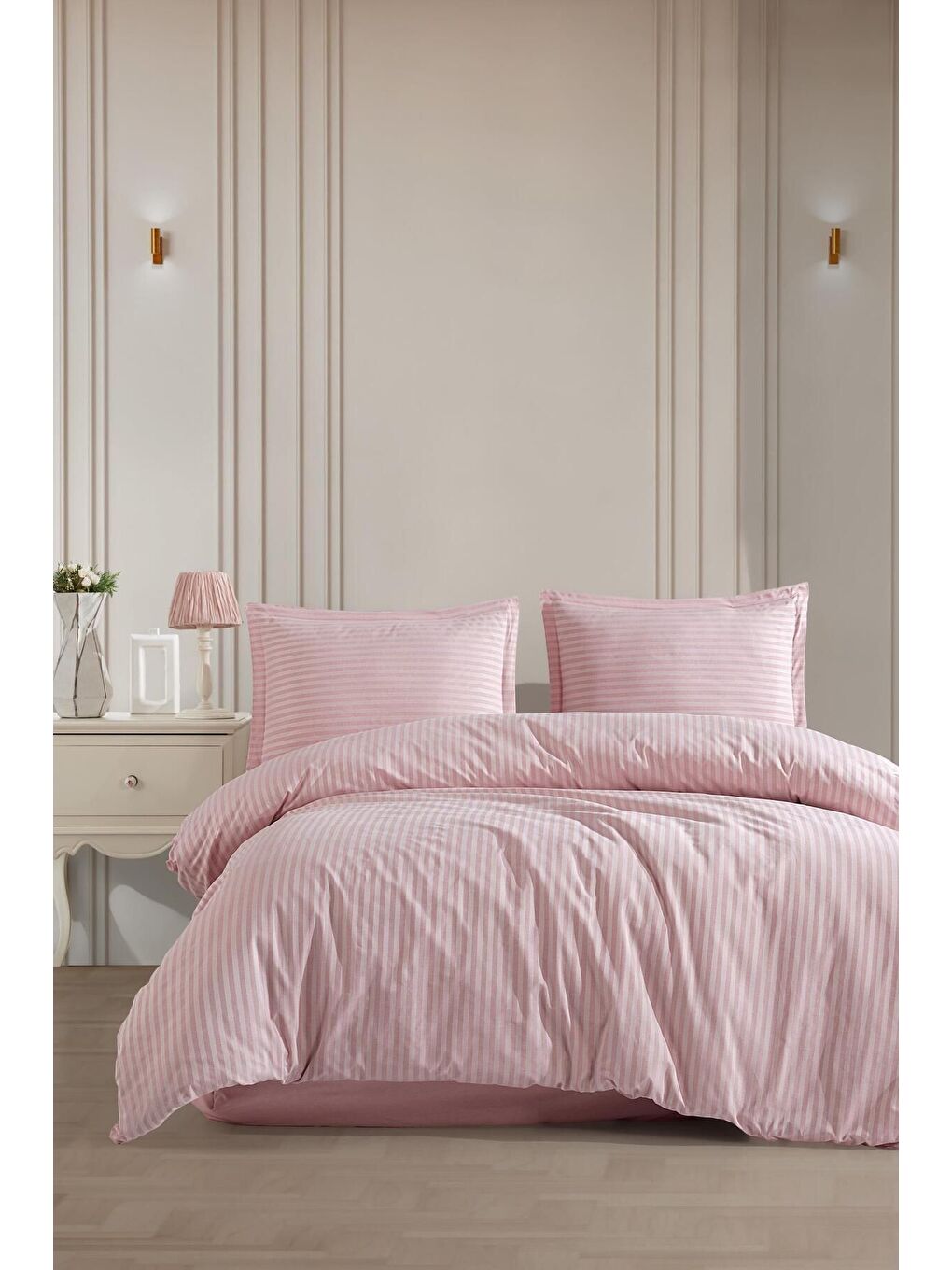 Pembe Lastikli Saten Çizgili Çift Kişilik Nevresim Takım