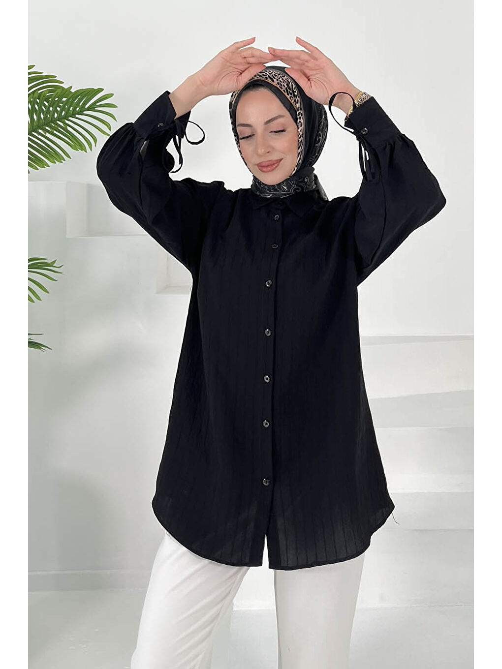 Kolları Bağcık Detaylı Tunik Siyah - 27001-1