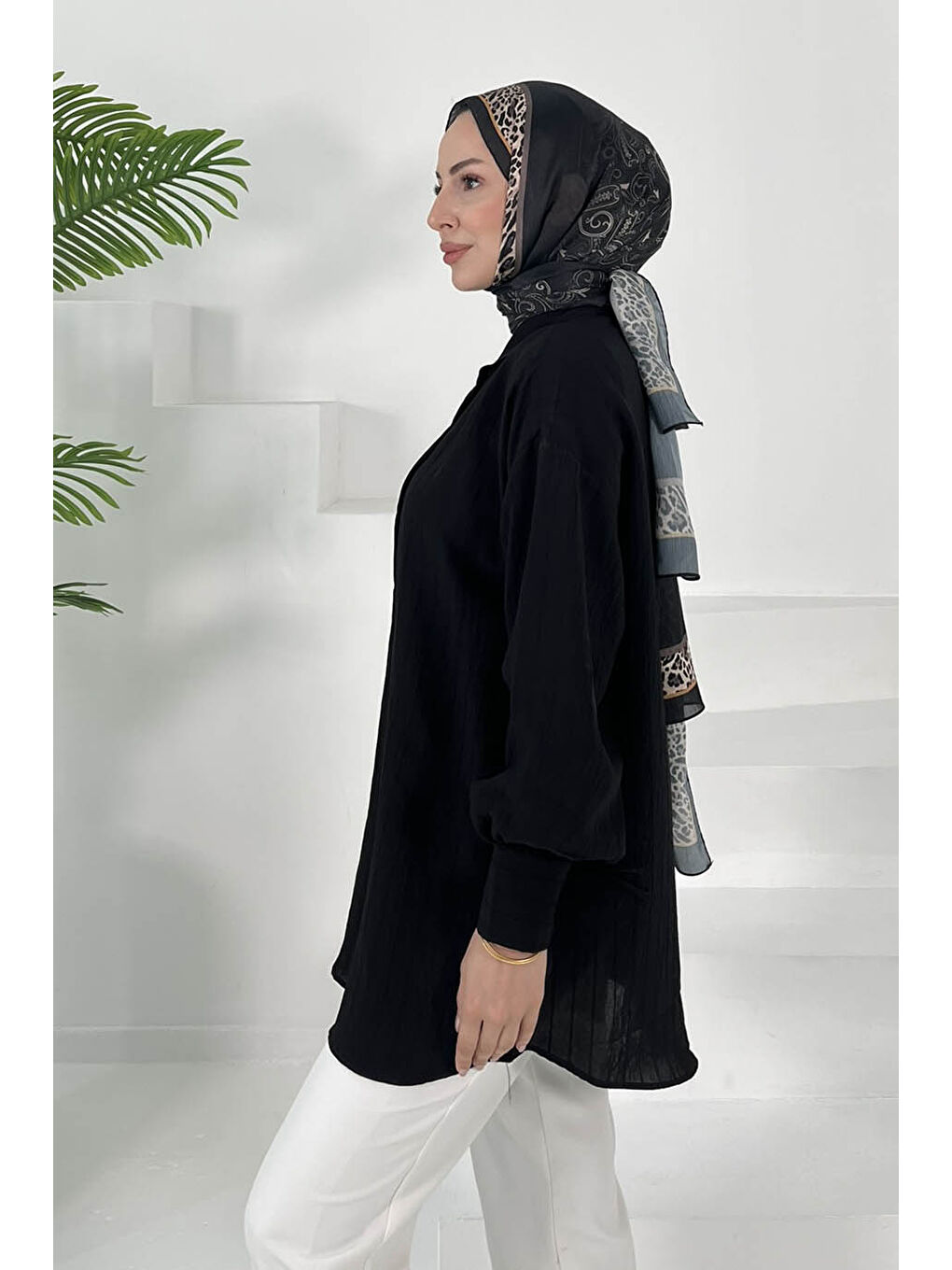 Kolları Bağcık Detaylı Tunik Siyah - 27001-3