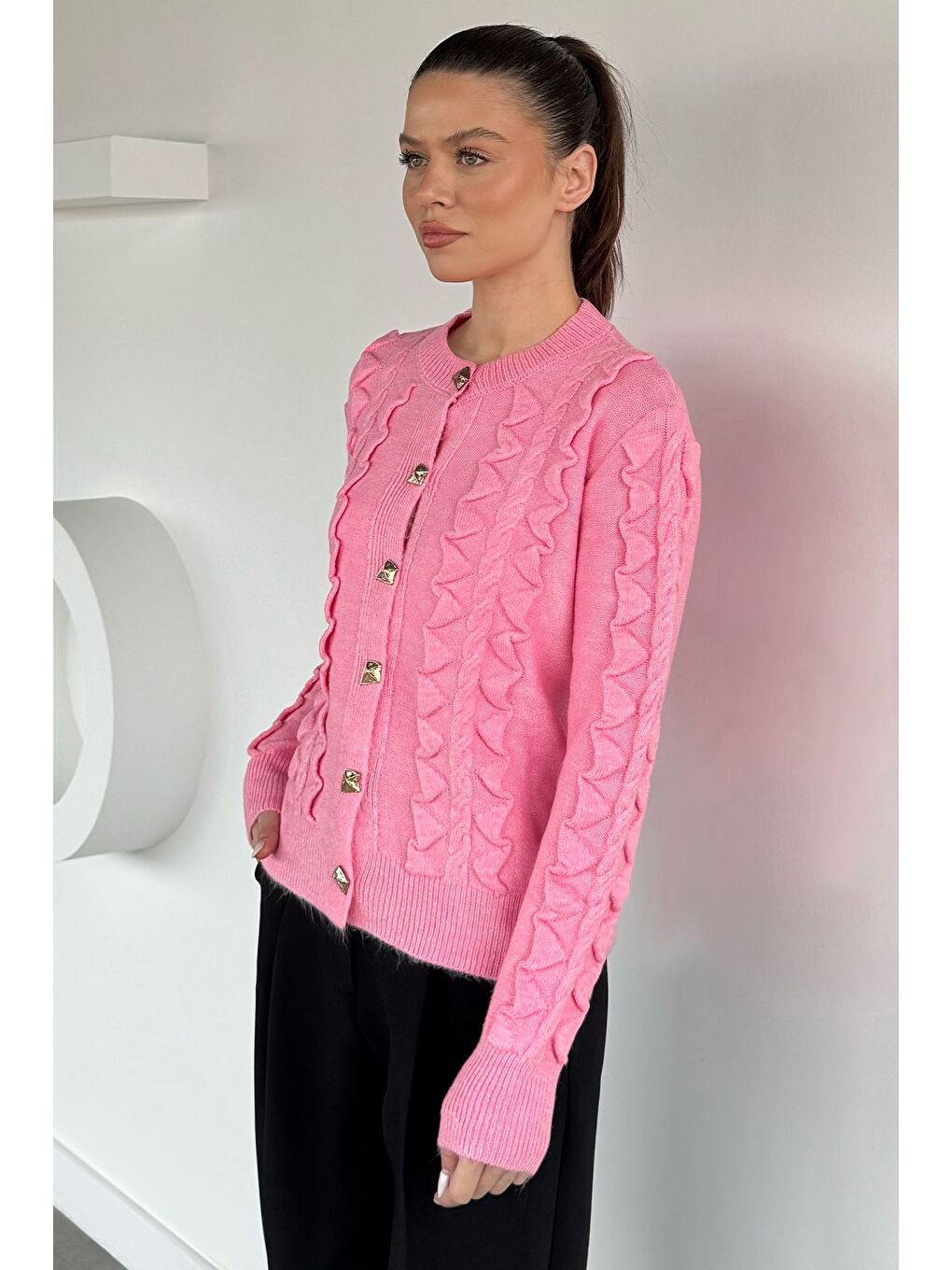 Pembe Kadın Gold Düğme Detaylı Triko Hırka-1