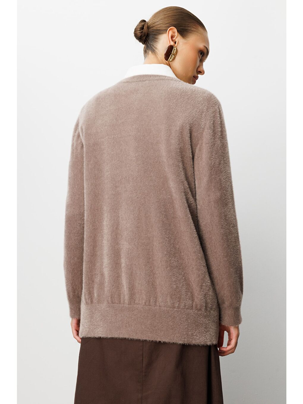 Bej Yuvarlak Yaka Oversize Yumuşak Dokulu Vizon Rengi Triko Kazak-5