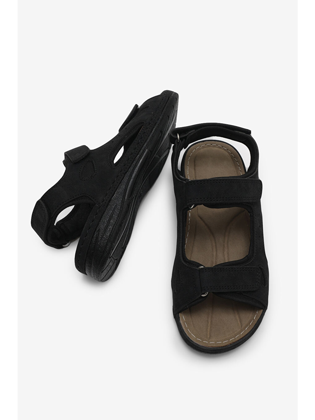 Kadın Siyah Rahat Kalıp Poli Taban Çırtlı Sandalet-1