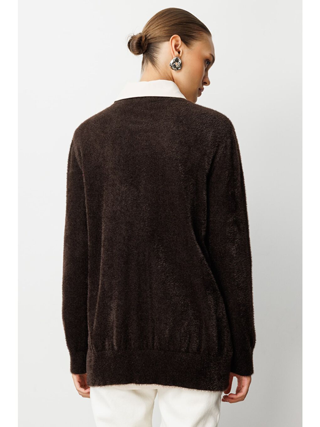 Yuvarlak Yaka Oversize Yumuşak Dokulu Kahverengi Triko Kazak-4