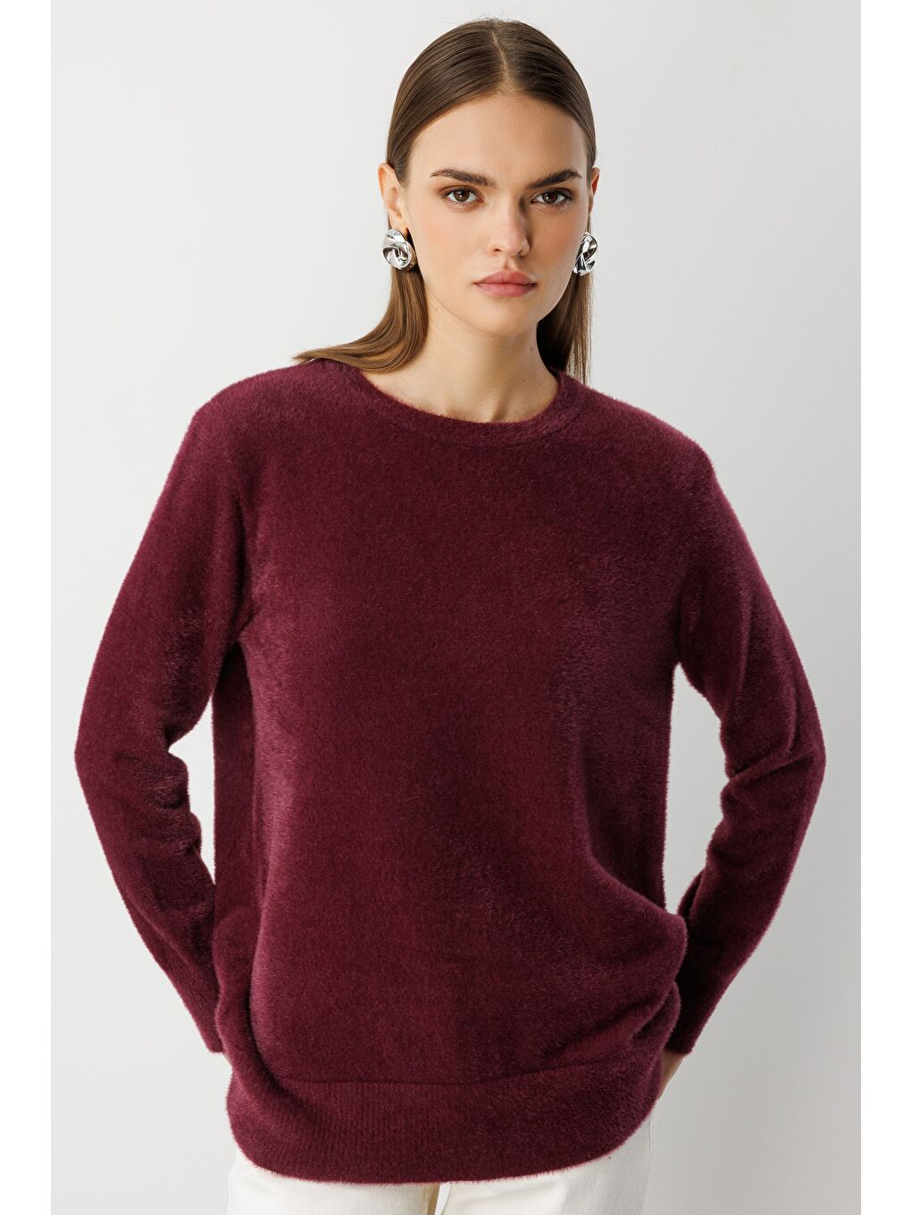 Yuvarlak Yaka Oversize Yumuşak Dokulu Mürdüm Triko Kazak-1