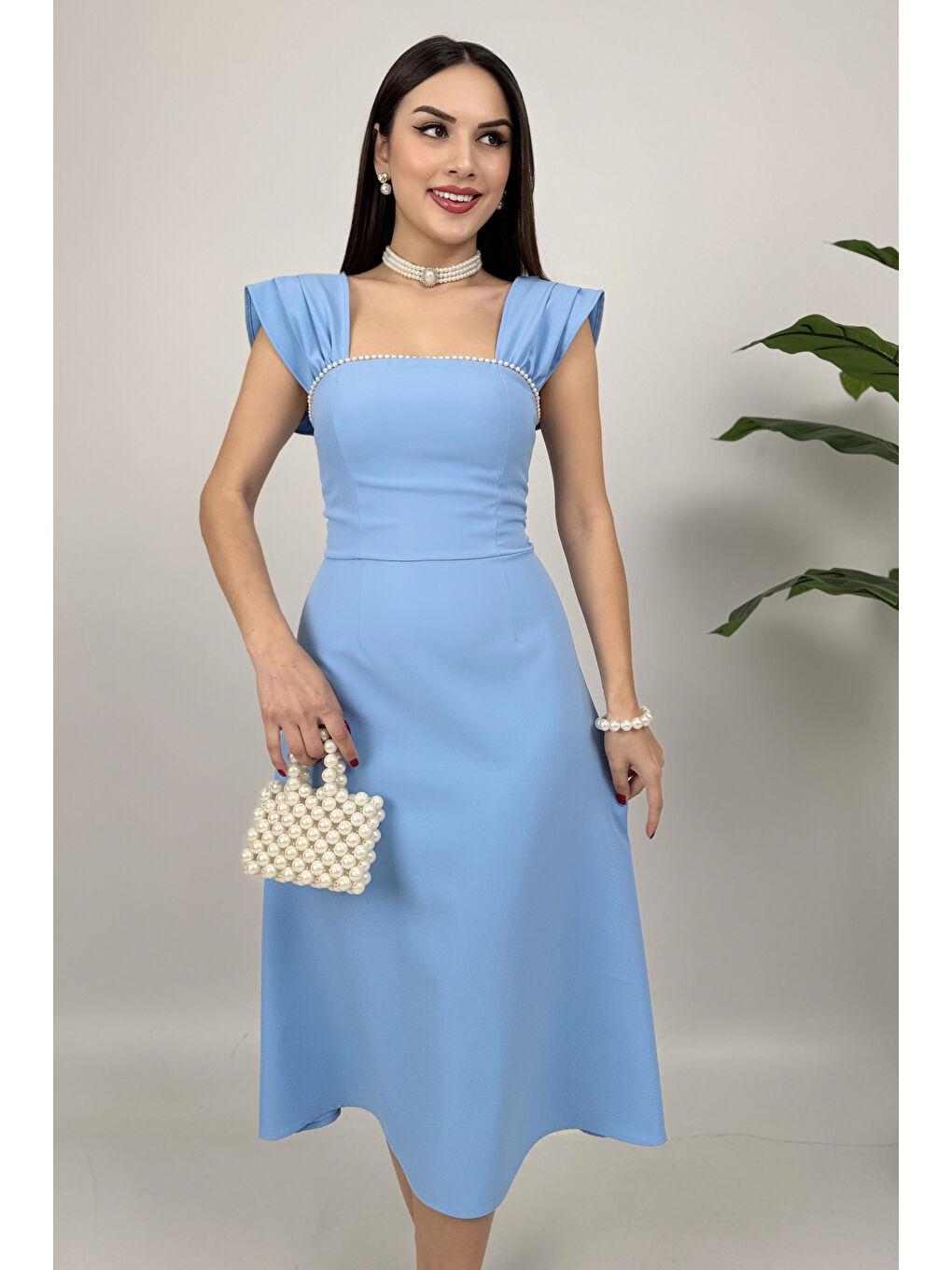 Kadın Bebe Mavi İnci Detaylı Midi Davet Elbisesi-1
