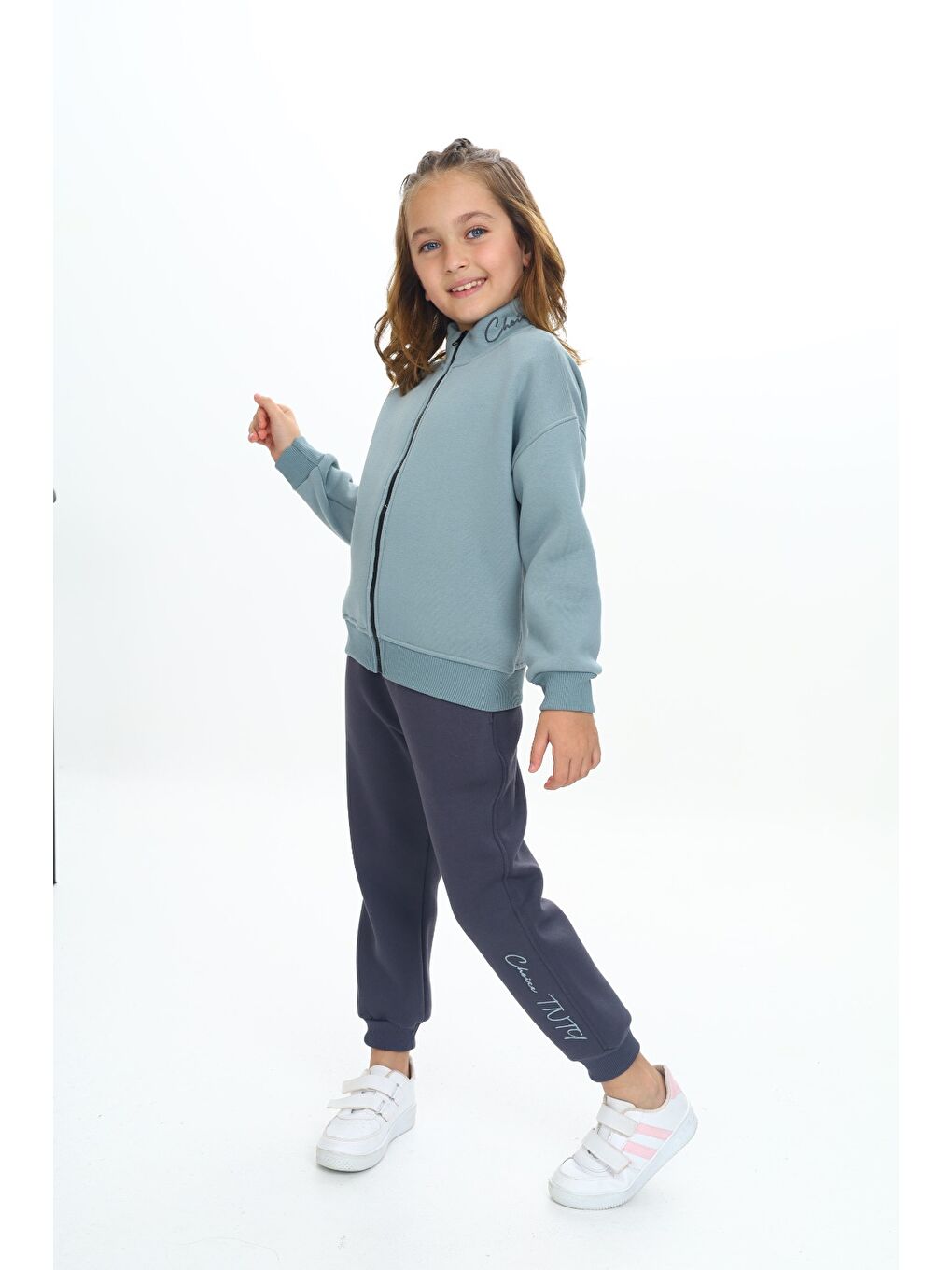 Petrol Kız Çocuk Nakışlı Eşofman Takım