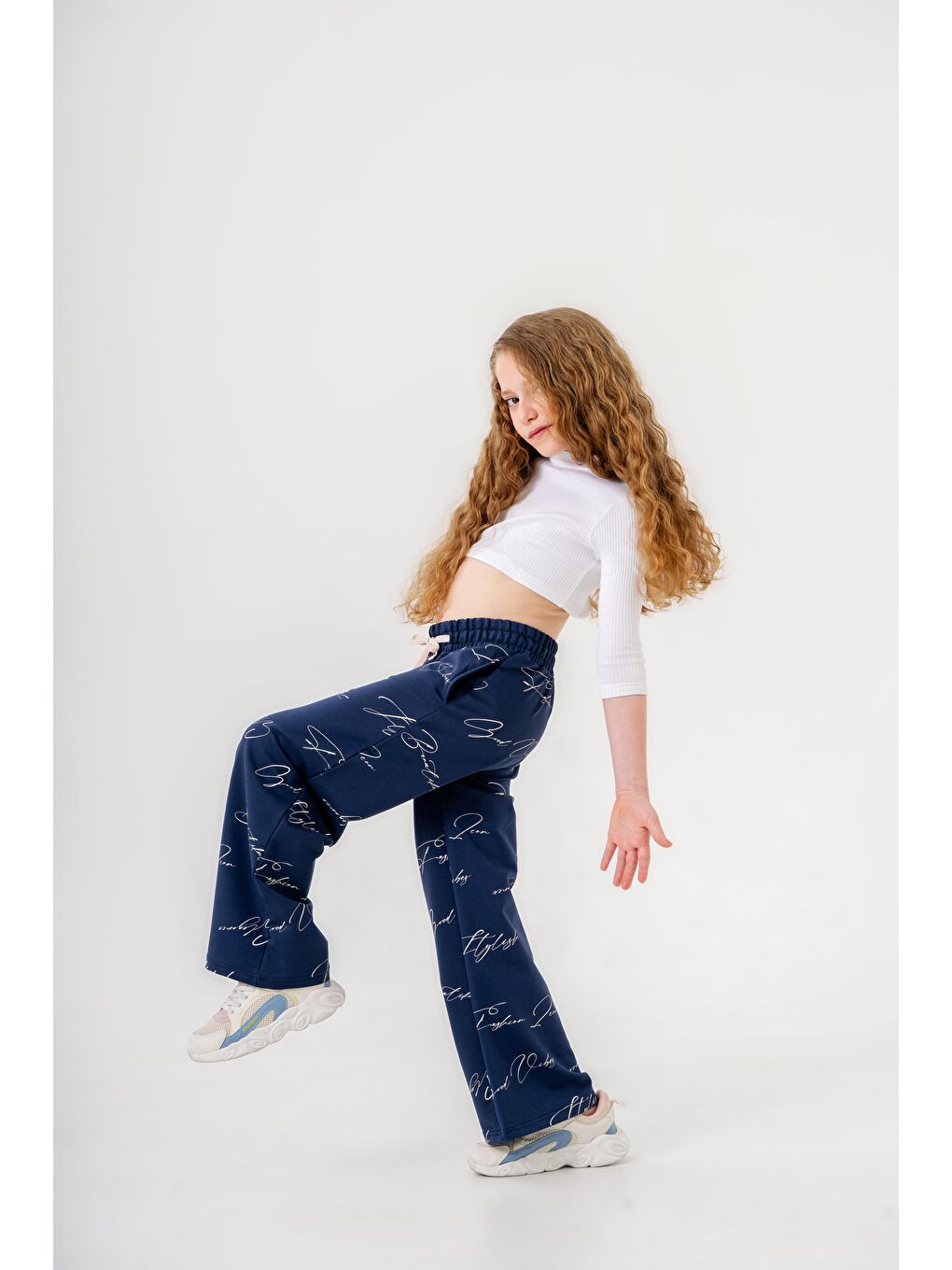 Lacivert Geniş Paçalı Tüm Alan Baskılı Kız Çocuk Eşofman Altı-6