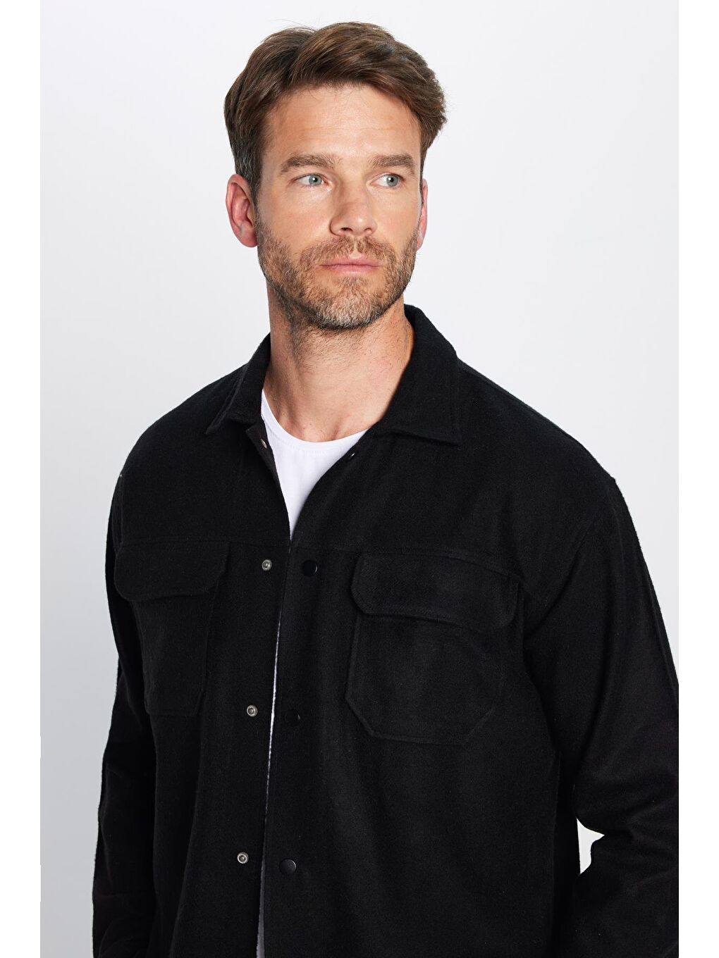 Siyah Erkek Relax Fit Rahat Kesim Çift Cepli Çıtçıtlı Kışlık Oduncu Apaş Yaka Gömlek-1