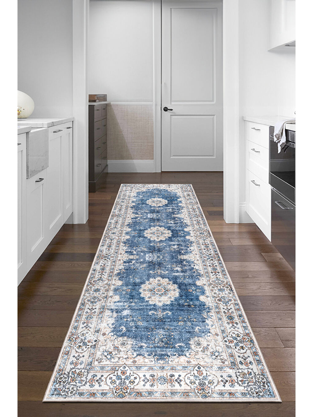 Mavi Dekoratif Özel Tasarım Yıkanabilir İnce Kaymaz Tabanlı Modern Halı KECE FR26-4