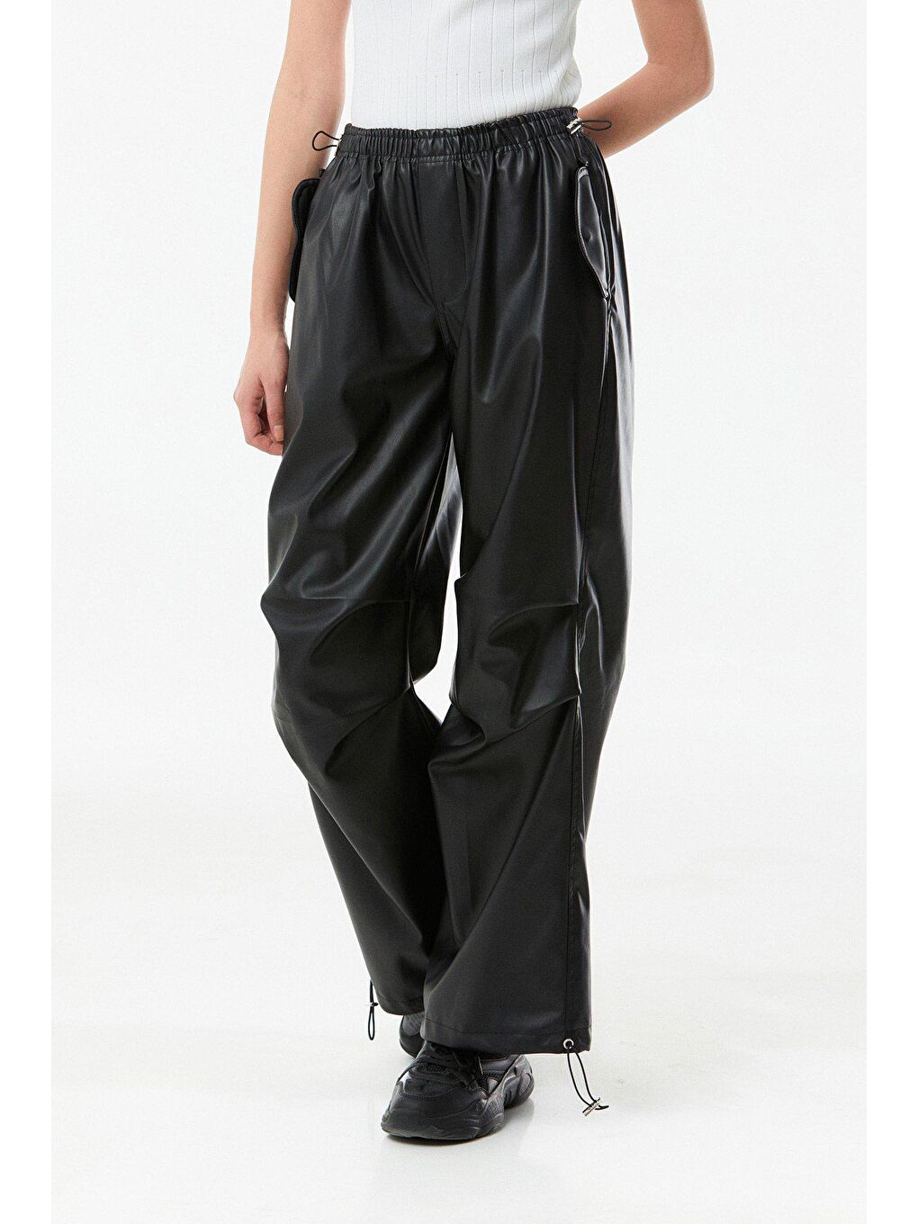 Siyah Suni Deri Beli Stoperli Palazzo Pantolon-1