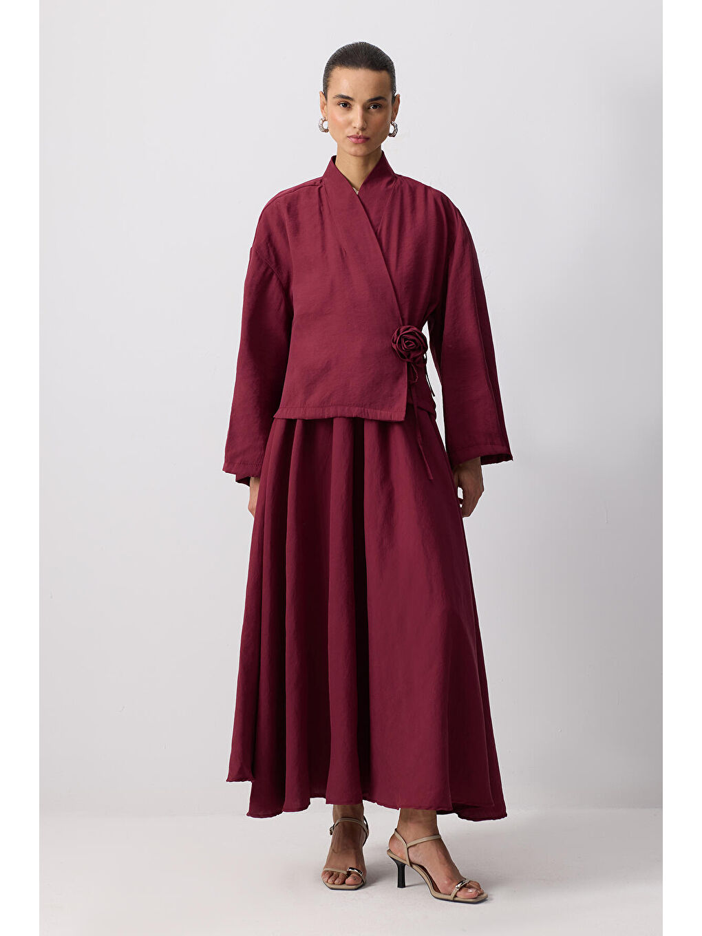 Bordo Çiçek Detaylı Modal Ceket Etek Takım