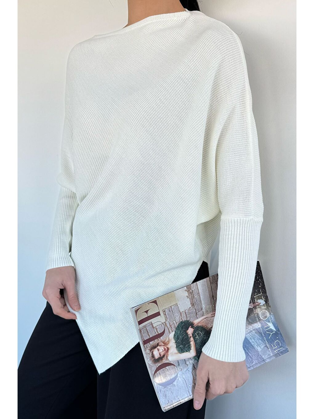 Ekru Asimetrik Kesim Triko Kazak-2