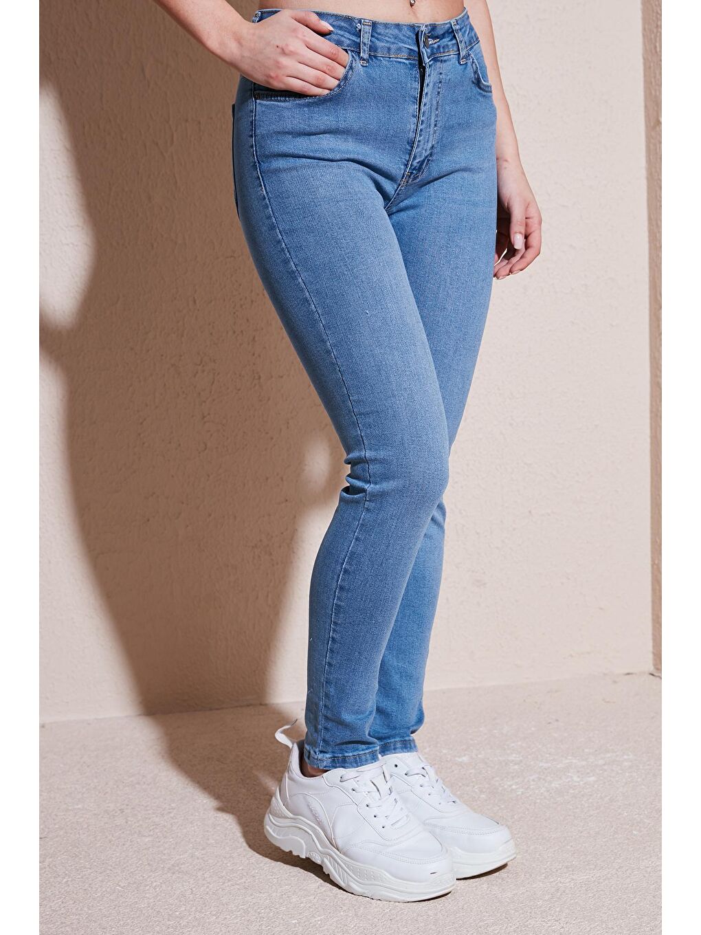 Fashion Friends Açık Mavi Pamuklu Skinny Fit Dar Paça Jeans Kadın  Pantolon 24Y0565K1 - 2