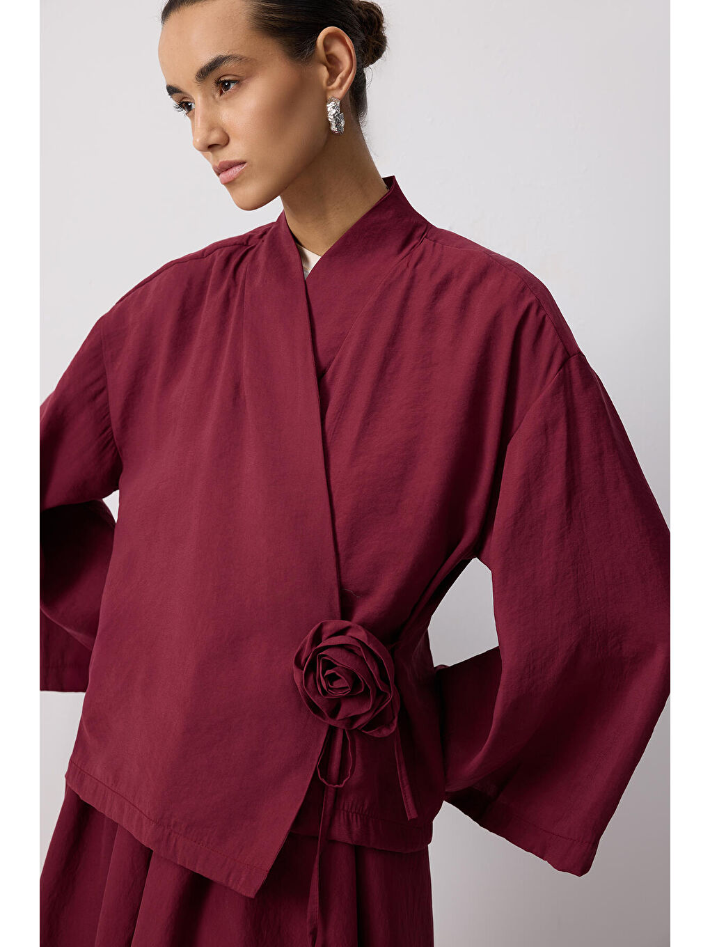 Bordo Çiçek Detaylı Modal Ceket Etek Takım-1