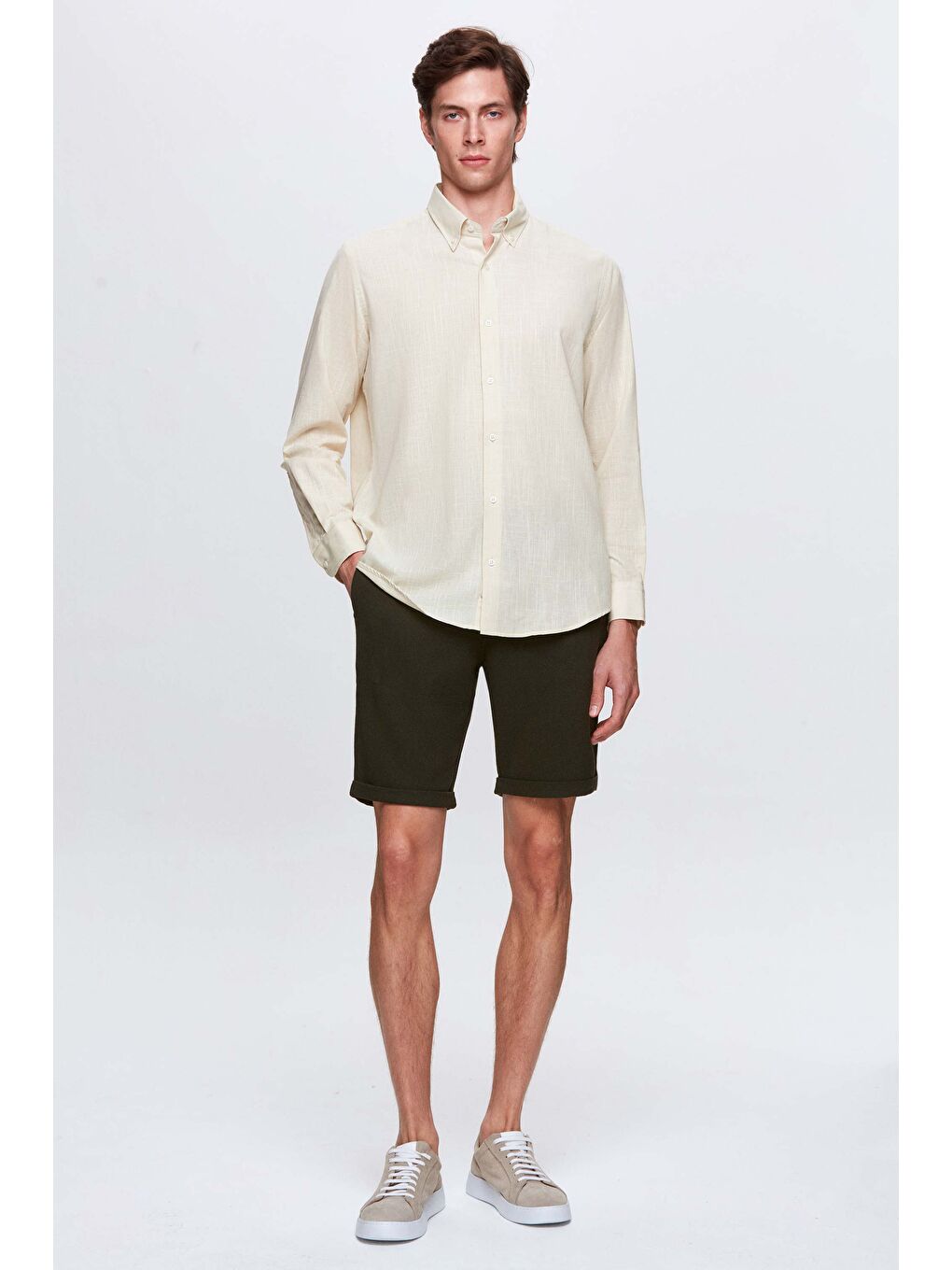 Comfort Bej Düğmeli Yaka Rahat Kesim Keten Görünümlü %100 Pamuk Gömlek-6