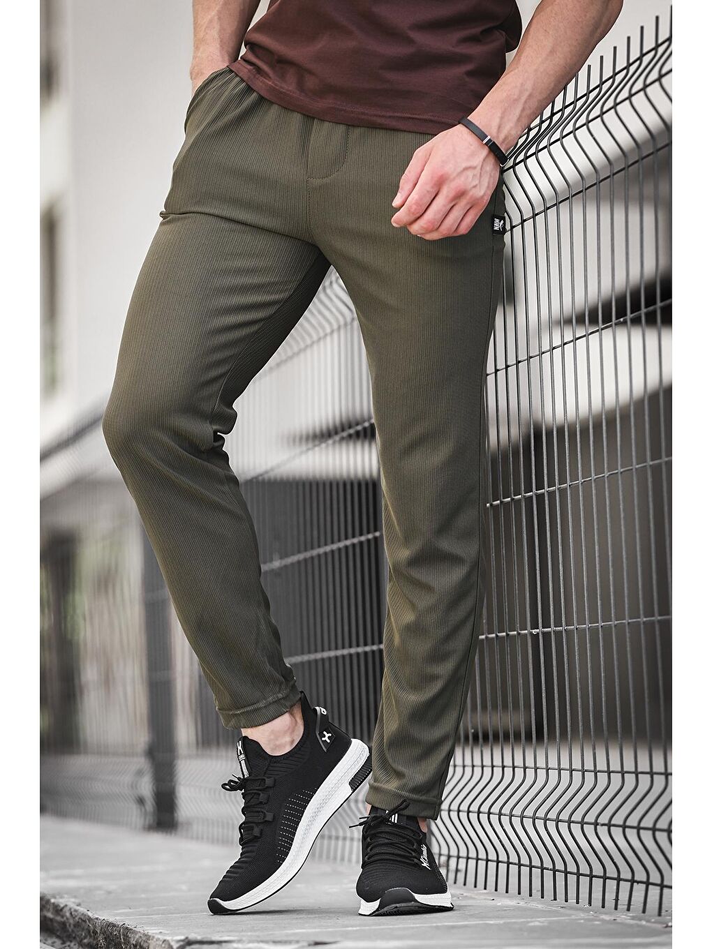 Haki Düz Paça Fitilli Slim Fit Erkek Eşofman Altı-1