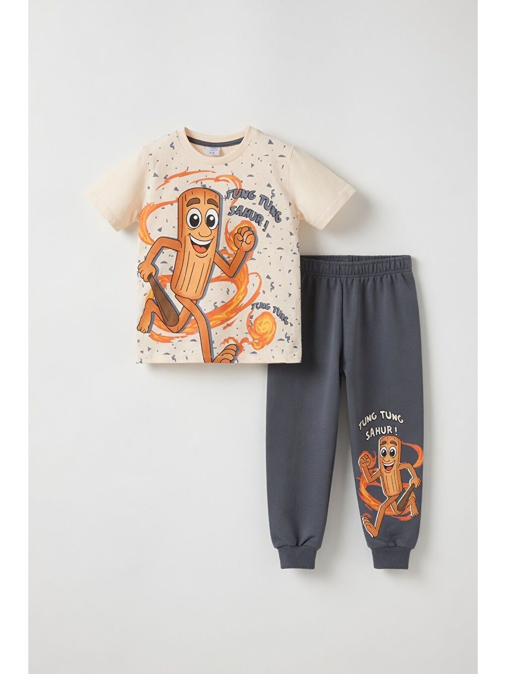 Gri Füme Baskılı Bisiklet Yaka Tişörtlü Beli Lastikli Erkek Çocuk 2li Takım 23888-3