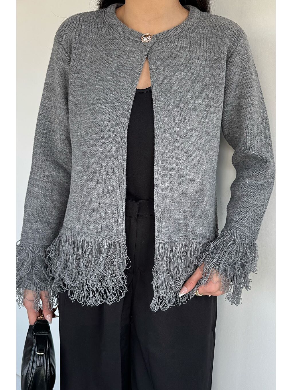 Antrasit Kadın Püsküllü Triko Hırka-2