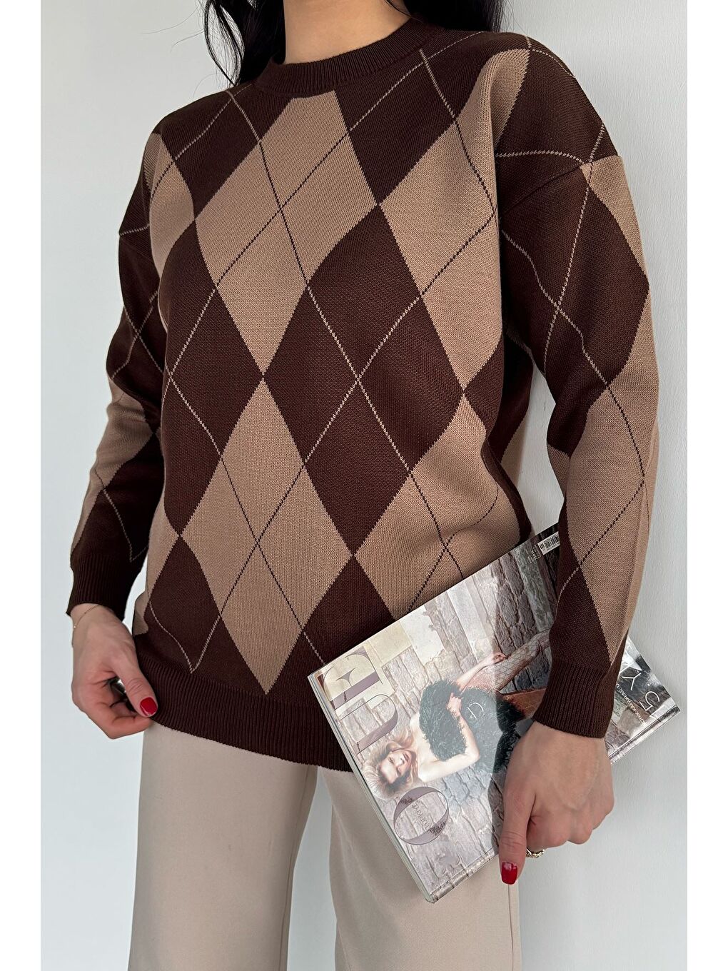 Kahverengi Kadın Bisiklet Yaka Ekose Desenli Triko Kazak-1