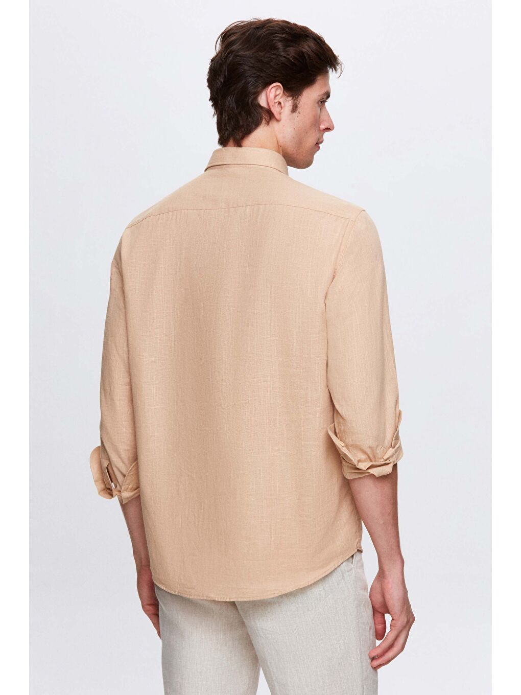 Bej Comfort Vizon Düğmeli Yaka Rahat Kesim Keten Görünümlü %100 Pamuk Gömlek-2