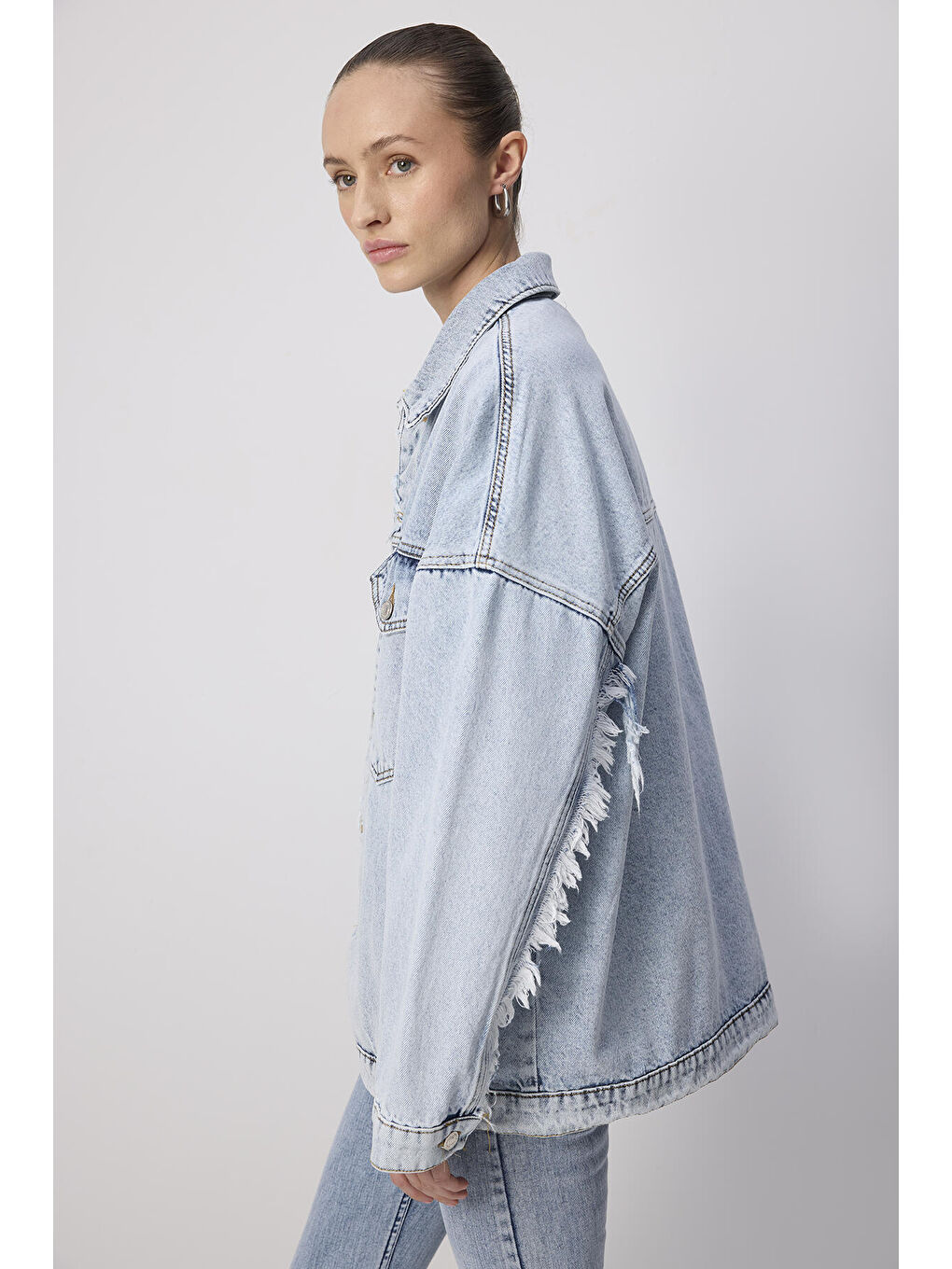 Mavi Püskül Detaylı Denim Ceket-2