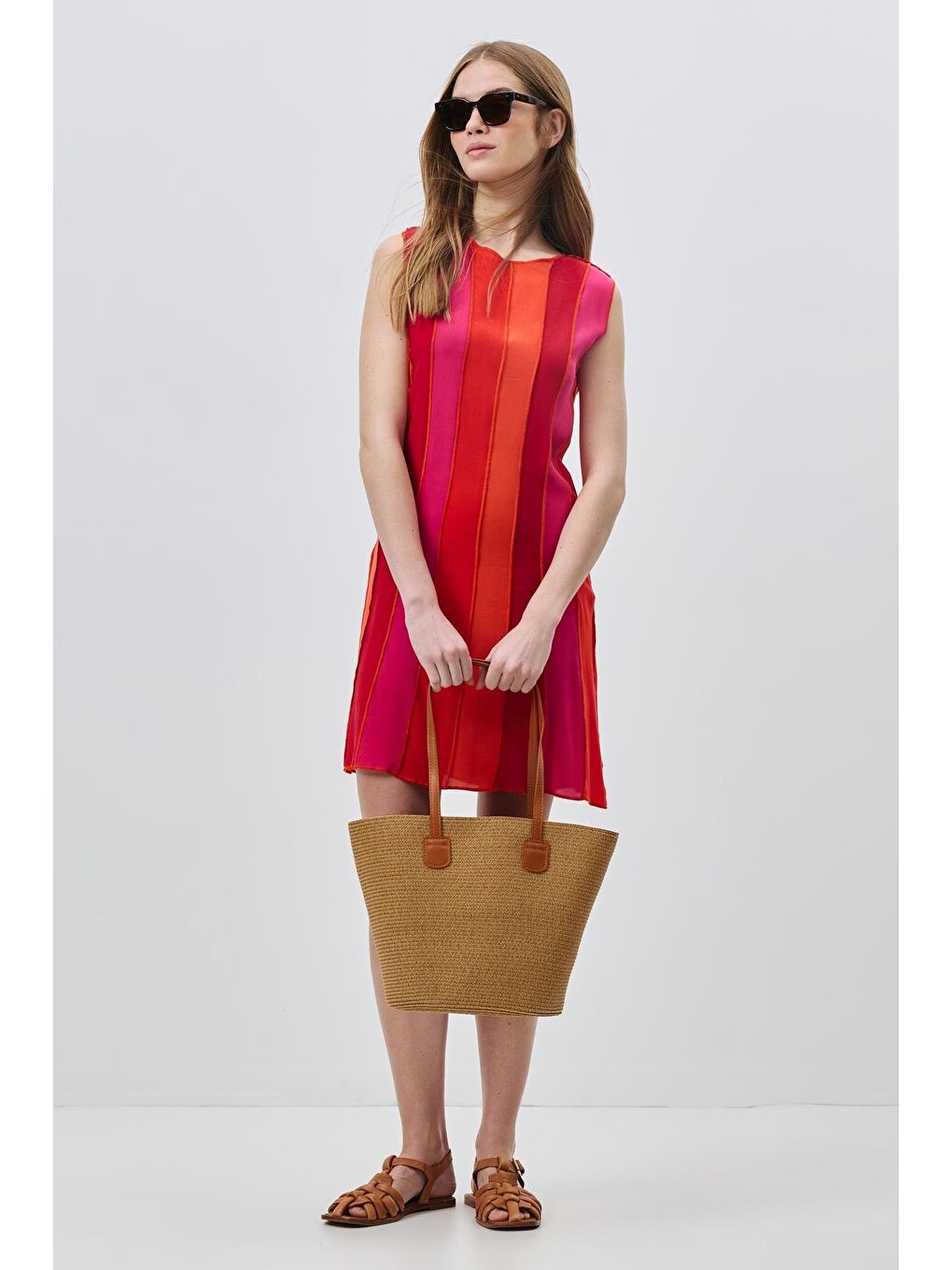 Kahverengi Askılı Hasır Omuz Çantası Y9201 Camel