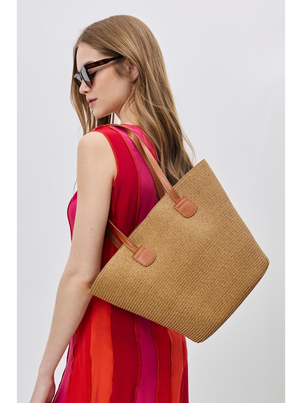 Kahverengi Askılı Hasır Omuz Çantası Y9201 Camel-1