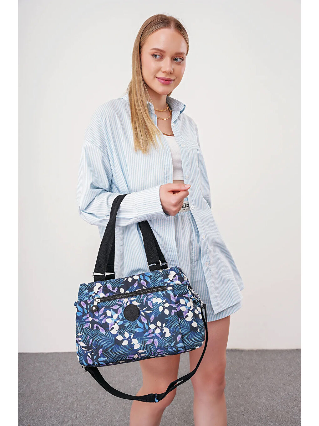 Siyah Kadın Omuz Çantası BHPC6006-1