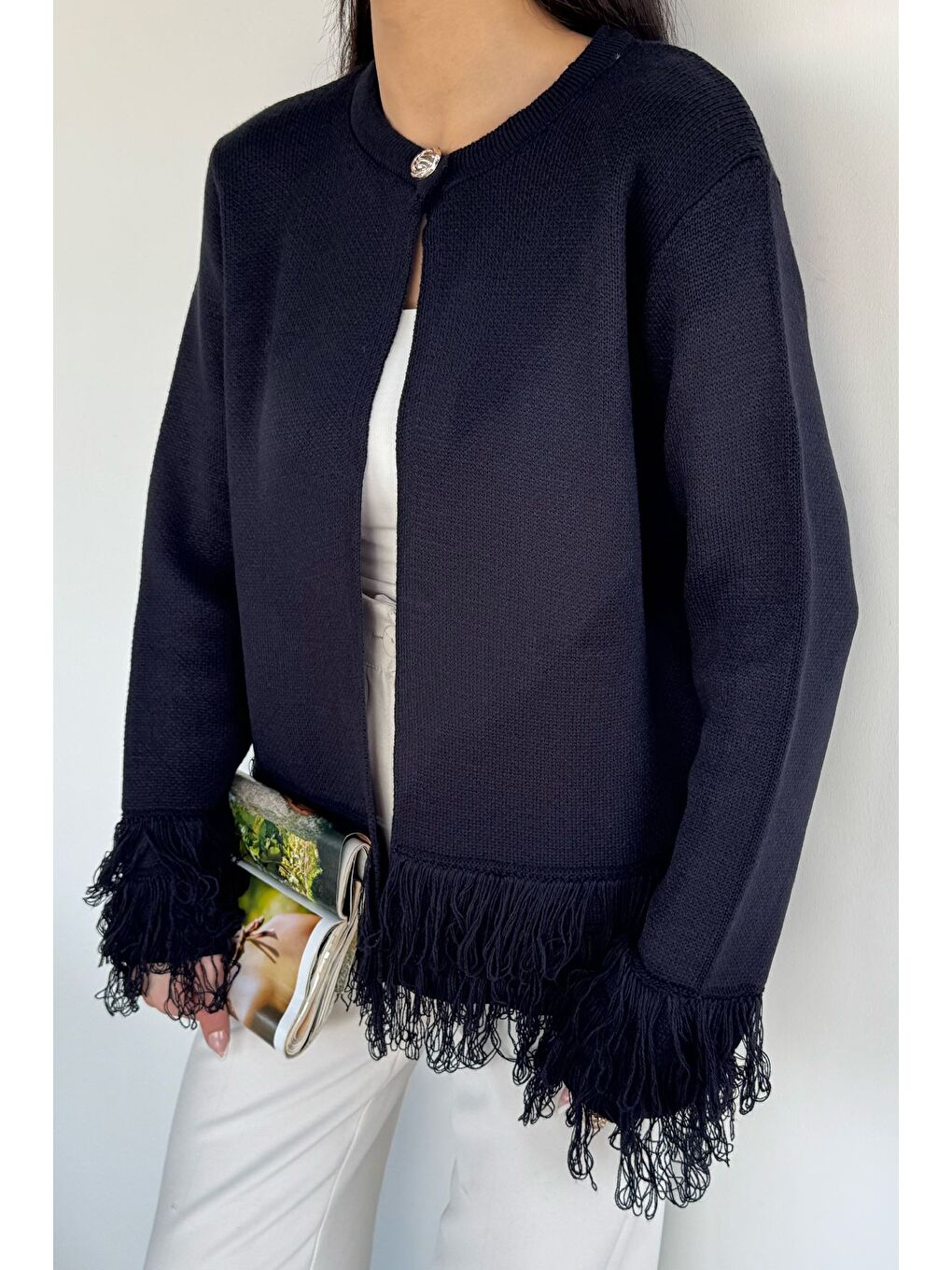 Lacivert Kadın Püsküllü Triko Hırka-1