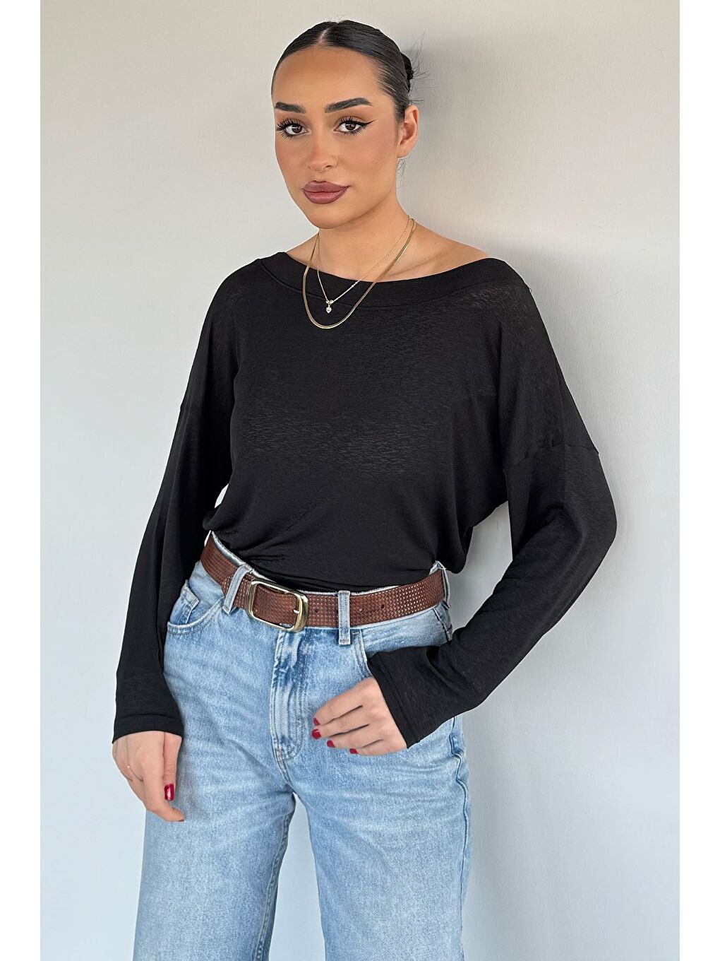Siyah Kadın Kayık Yaka Elastanlı Basic Bluz-1