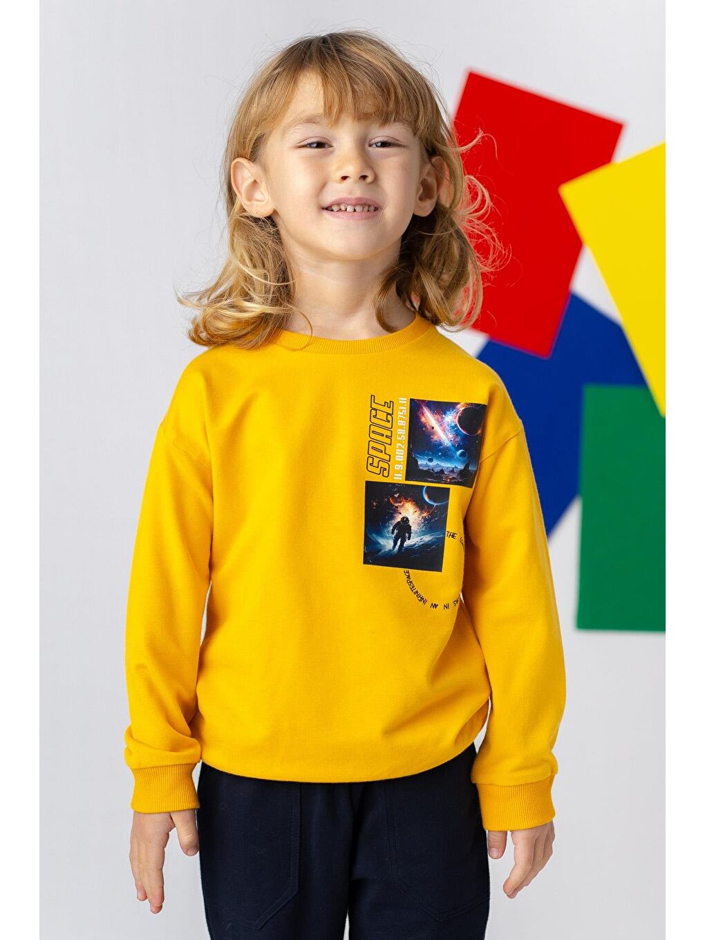 ZEYLAND Sarı Erkek Çocuk Uzay Baskılı Basic Sweatshirt