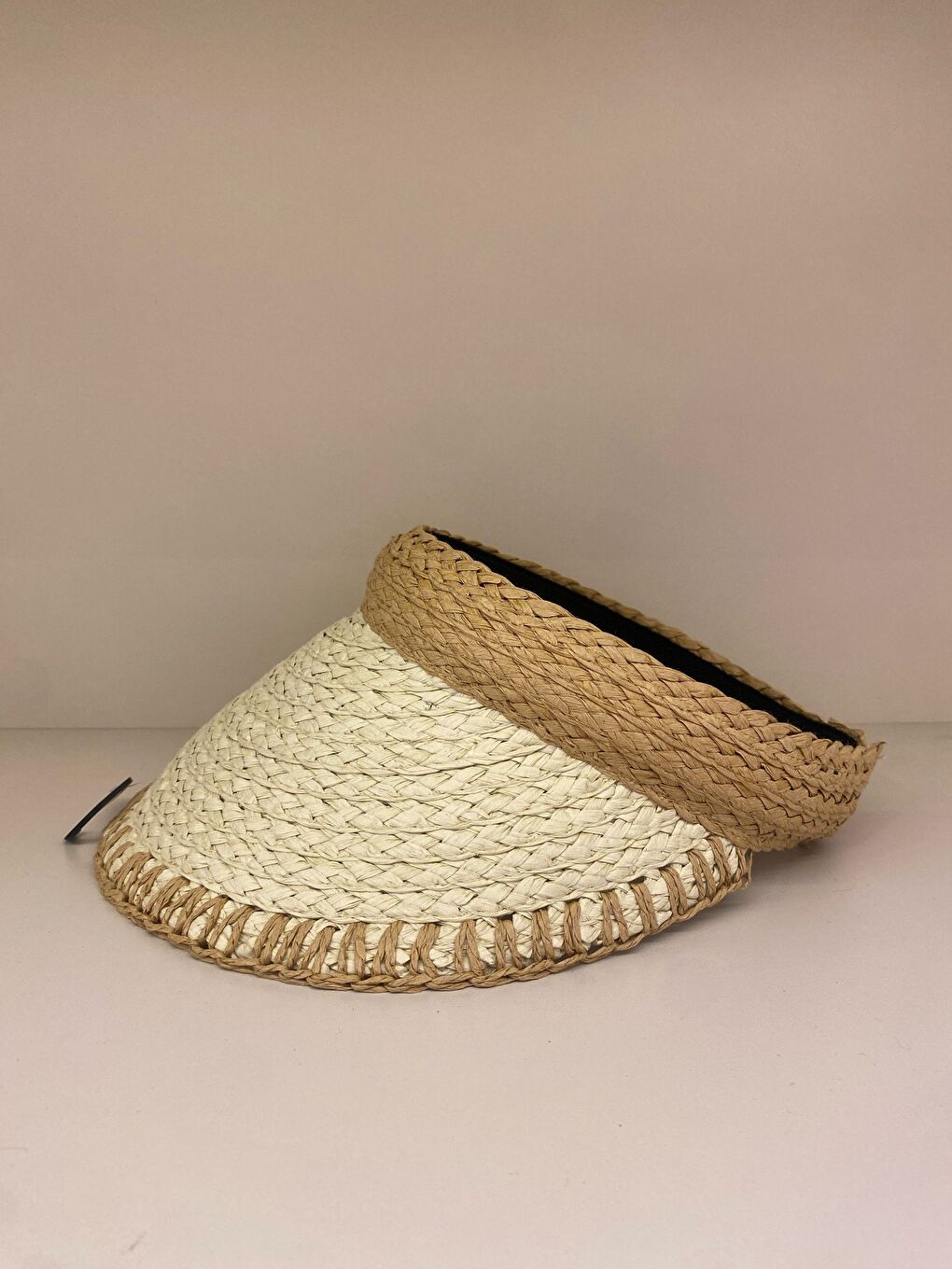 Bej Zigzag Biye Detaylı Hasır Vizör Şapka Güneş Koruyucu Özellikli Günlük Kullanıma İdeal HSR2104-1