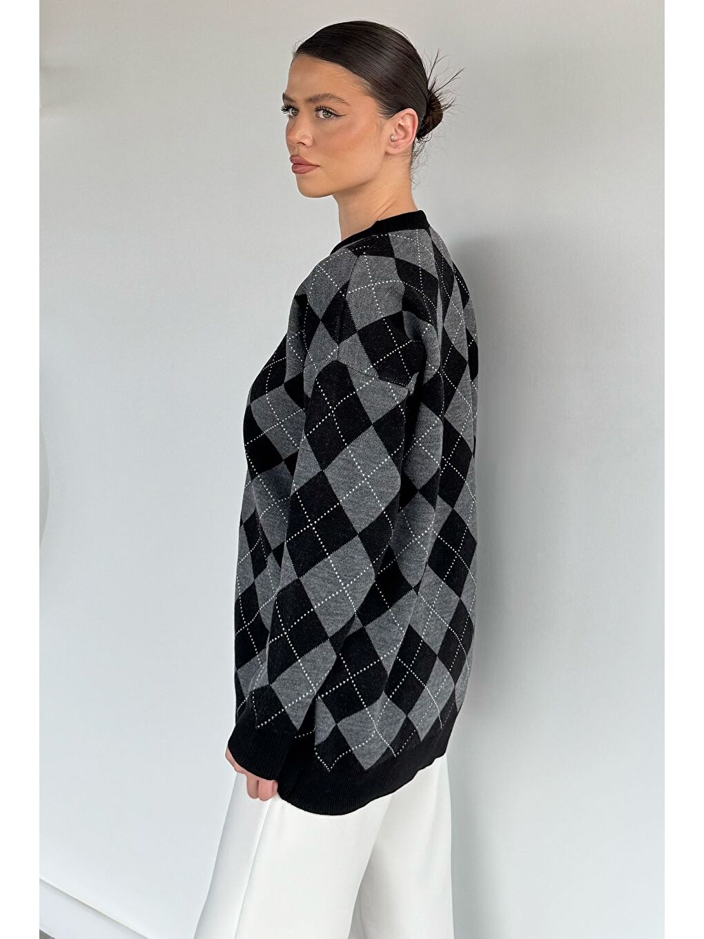 Gri Kadın Ekose Desenli Bisiklet Yaka Triko Kazak-3
