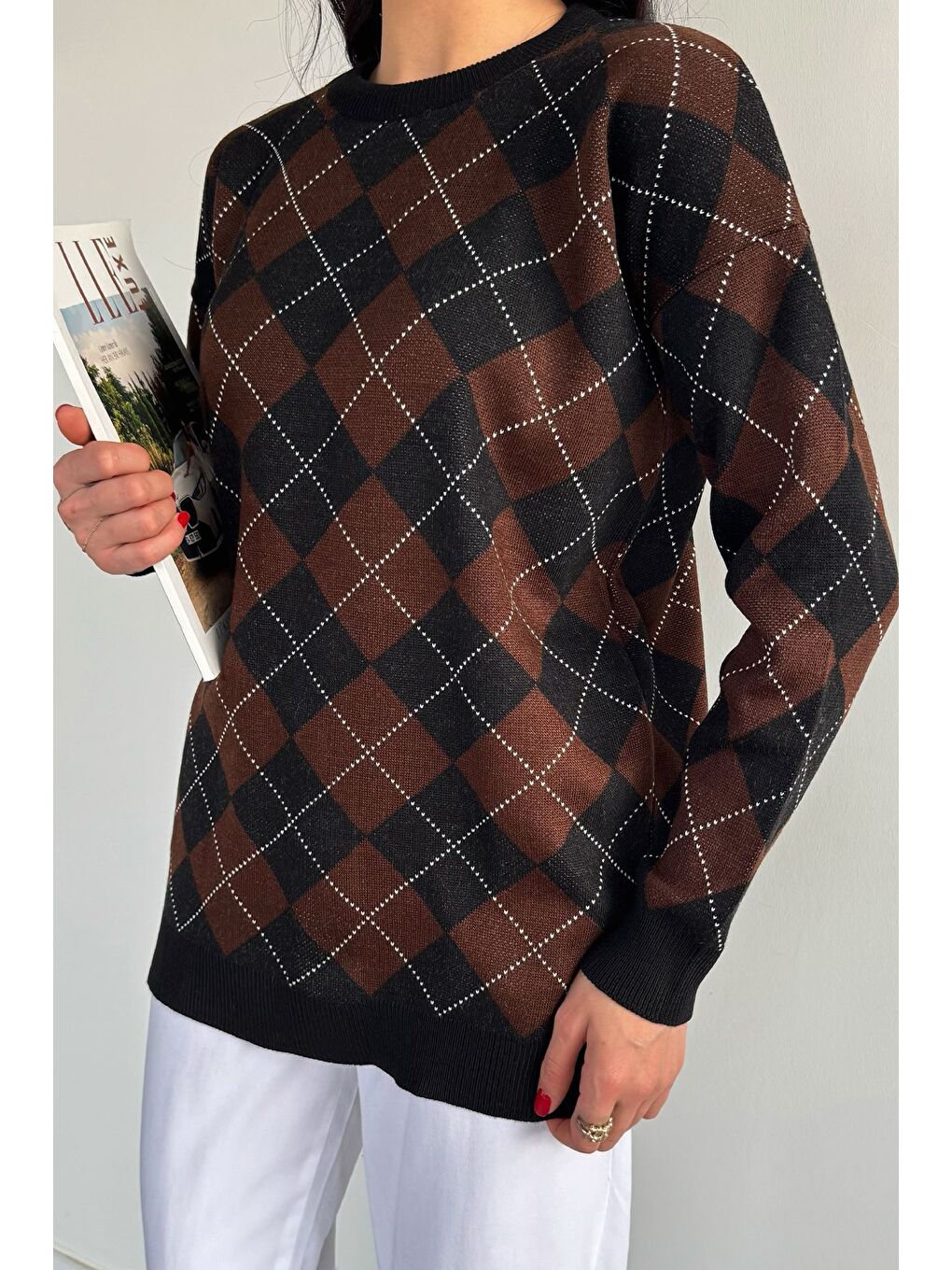 Kahverengi Kadın Ekose Desenli Bisiklet Yaka Triko Kazak-1