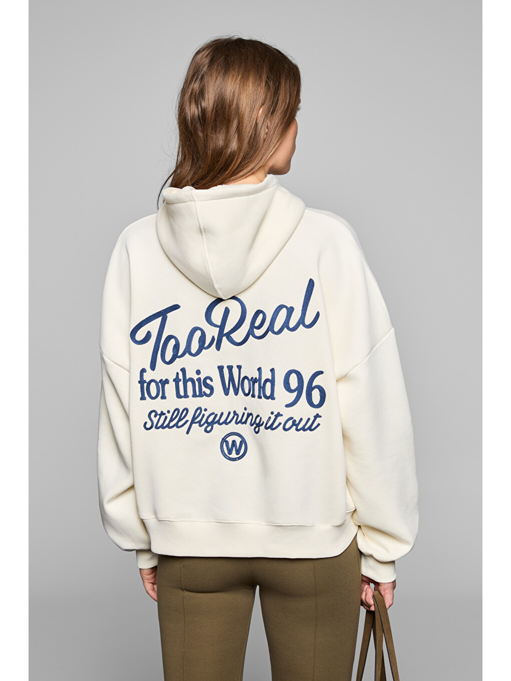 Luxe Kadın Renk Nakışlı Ve Arkası Baskı Detaylı Kapüşonlu Ekru Sweatshirt-5