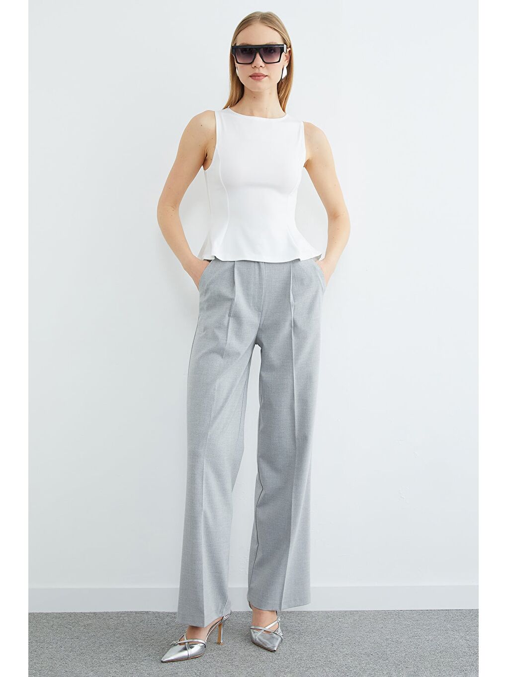 Gri Beli Lastikli Pileli Palazzo Pantolon-1