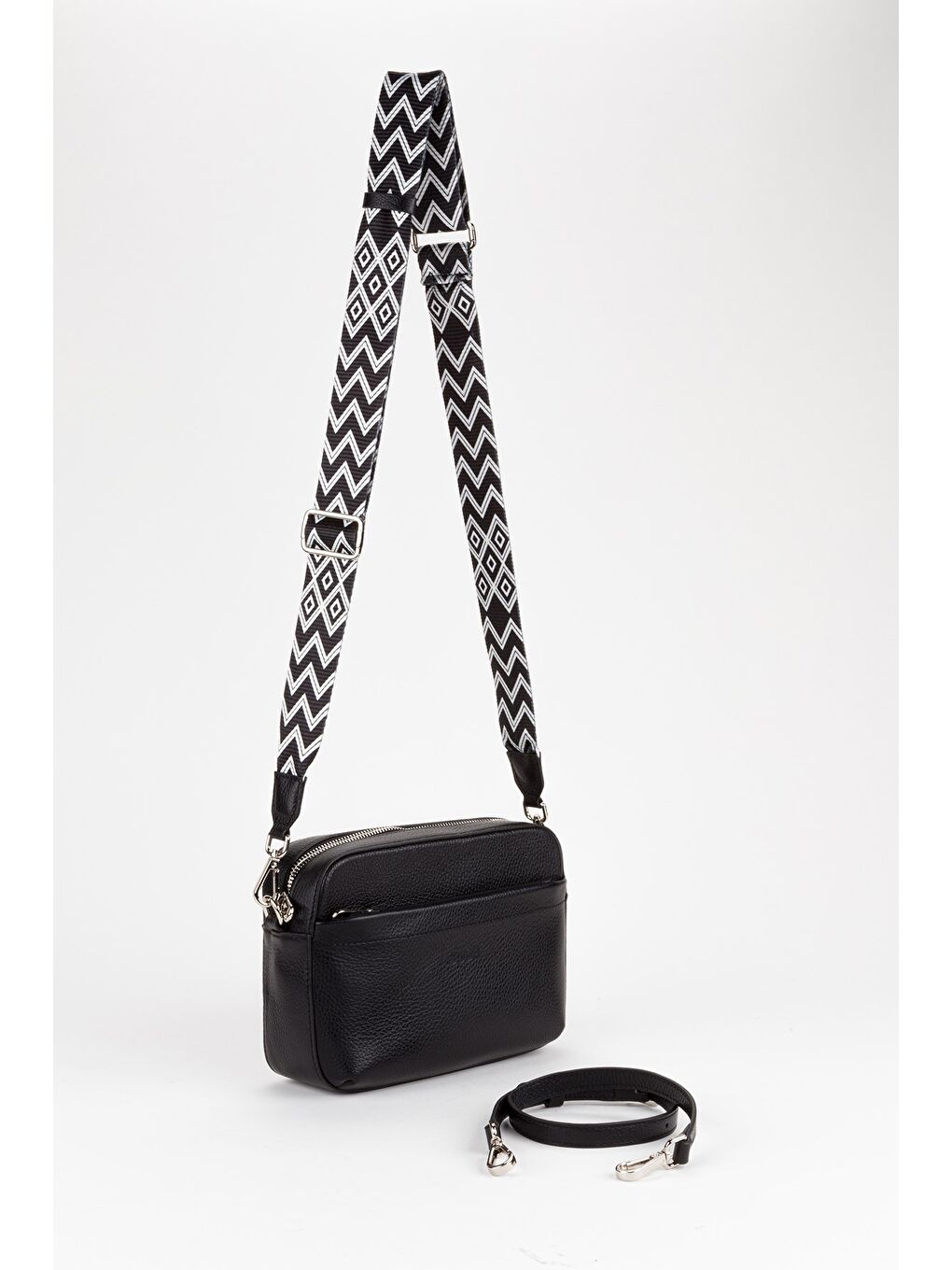 Siyah %100 Hakiki Deri Kadın Kolon Askılı Çapraz Omuz Çantası