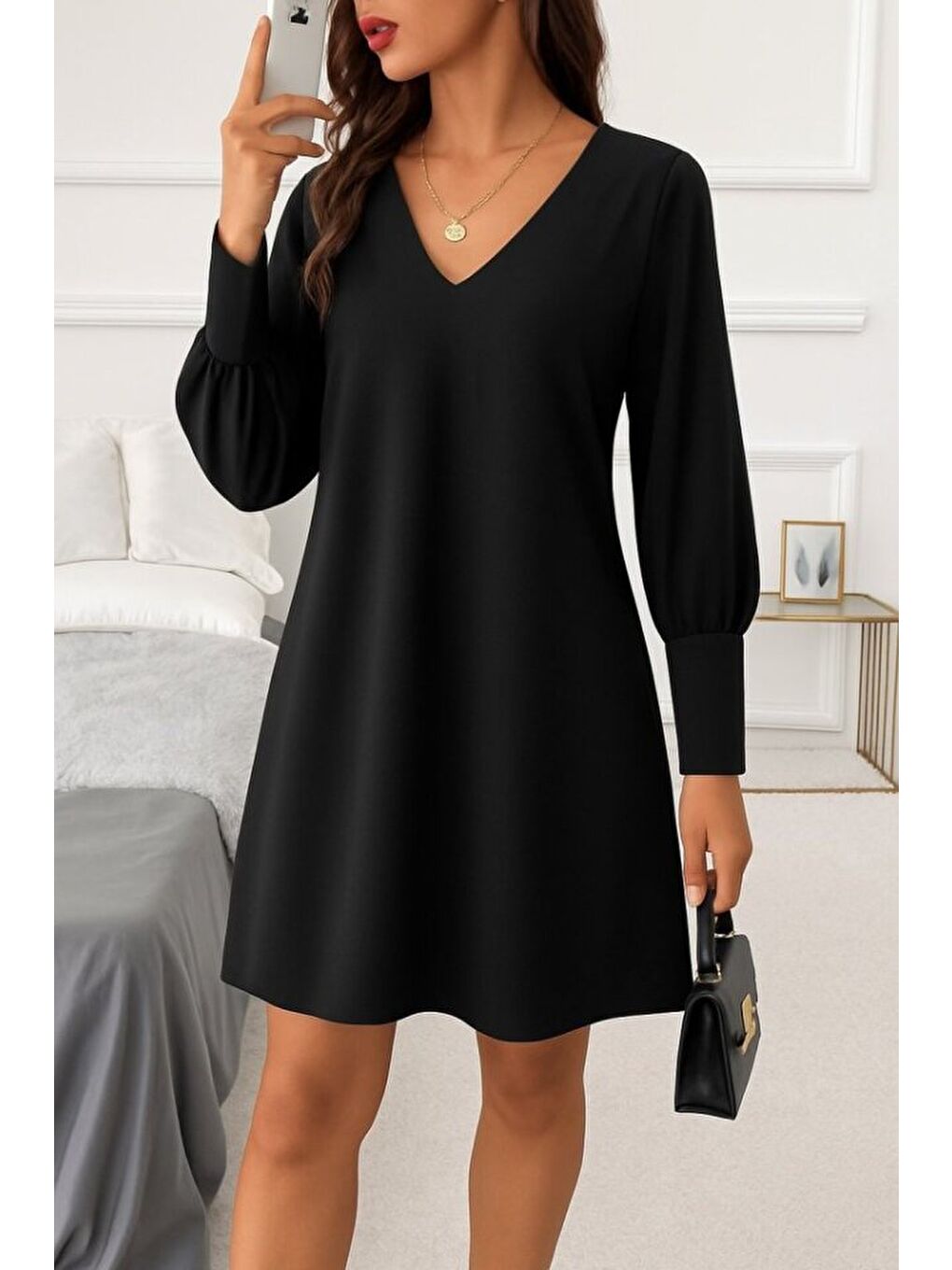 Siyah Kadın Uzun Kollu V Yakalı Kısa Ithal Krep Elbise-3