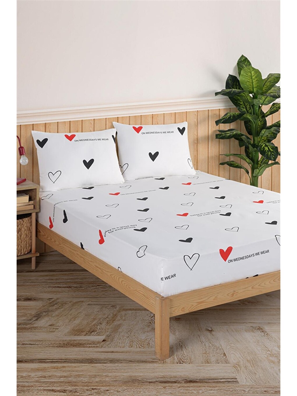 3 Parça Çift Kişilik Romantik Kalp ve Motto Yazı Desenli Lastikli Çarşaf Seti Beyaz-2