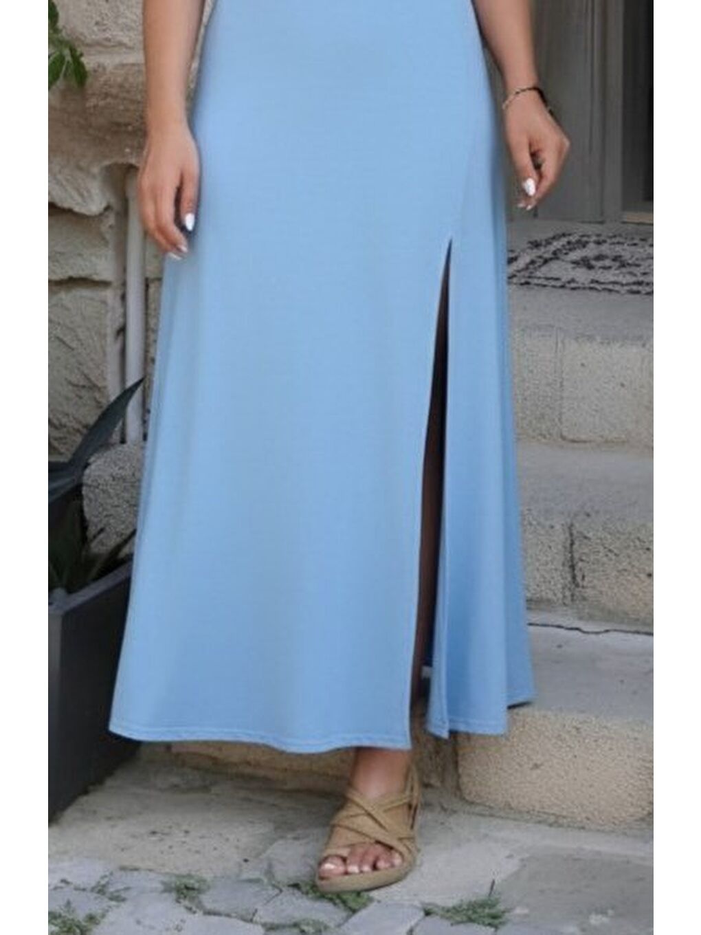 Mavi Kadın Askılı V Yakalı Yırtmaçlı Uzun Viskon Elbise-2