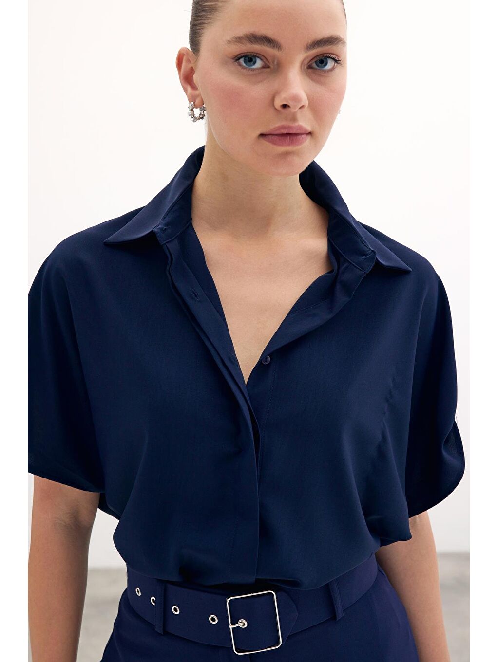 Kol Detaylı Salaş Gömlek - Lacivert-2