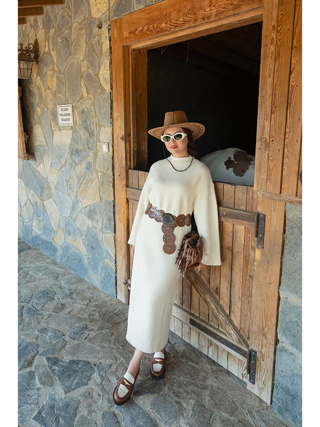 Kadın Kemerli Triko Elbise Bej-2