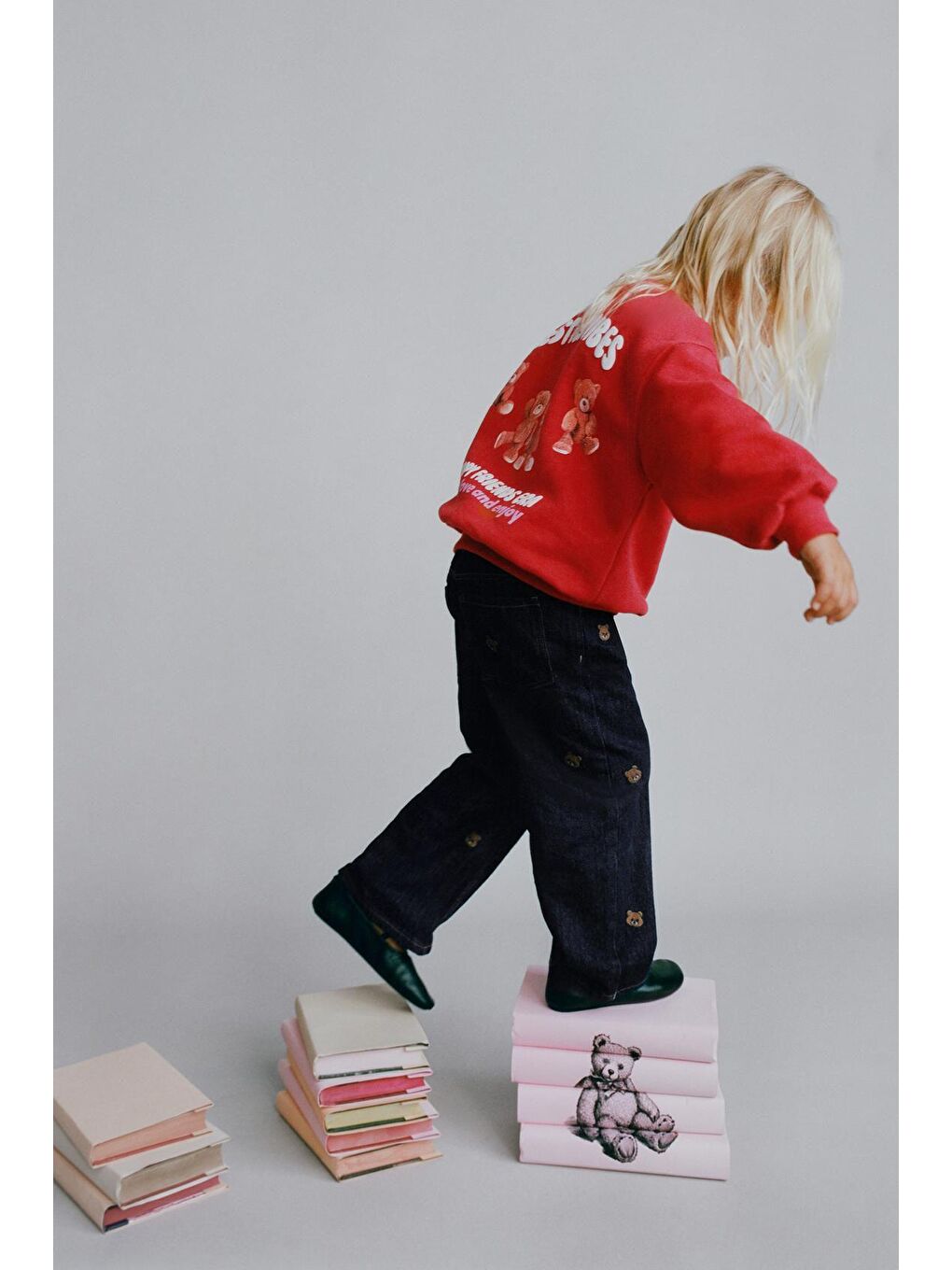 Karışık Kız Çocuk Pamuklu Kırmızı Ayı Baskılı Sweatshirt Ve Nakışlı Jean Pantolon Takım – Rahat Günlük Stil-3