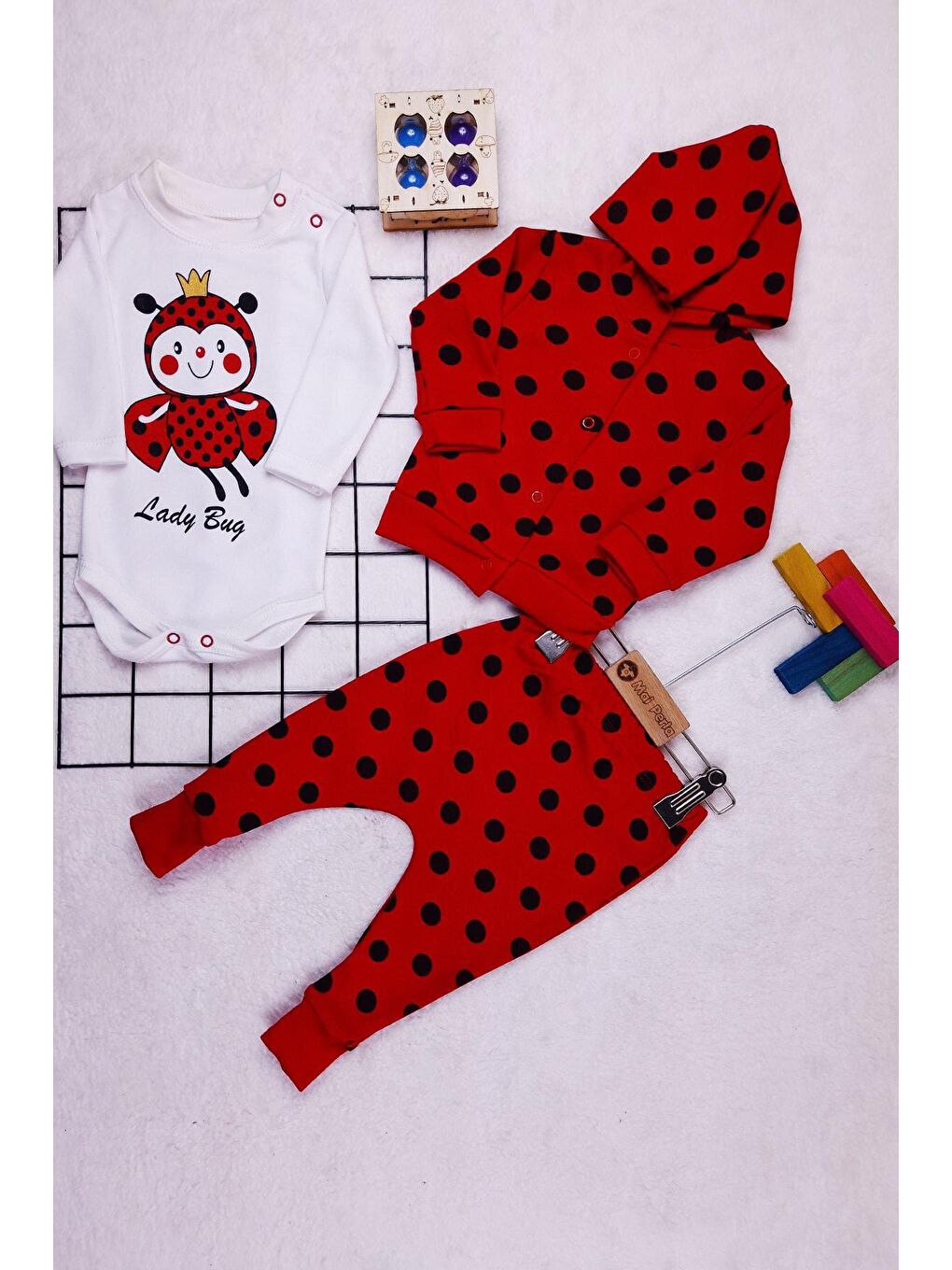 Kırmızı Uğur Böceği Desenli 3'lü Unisex Bebek Takım