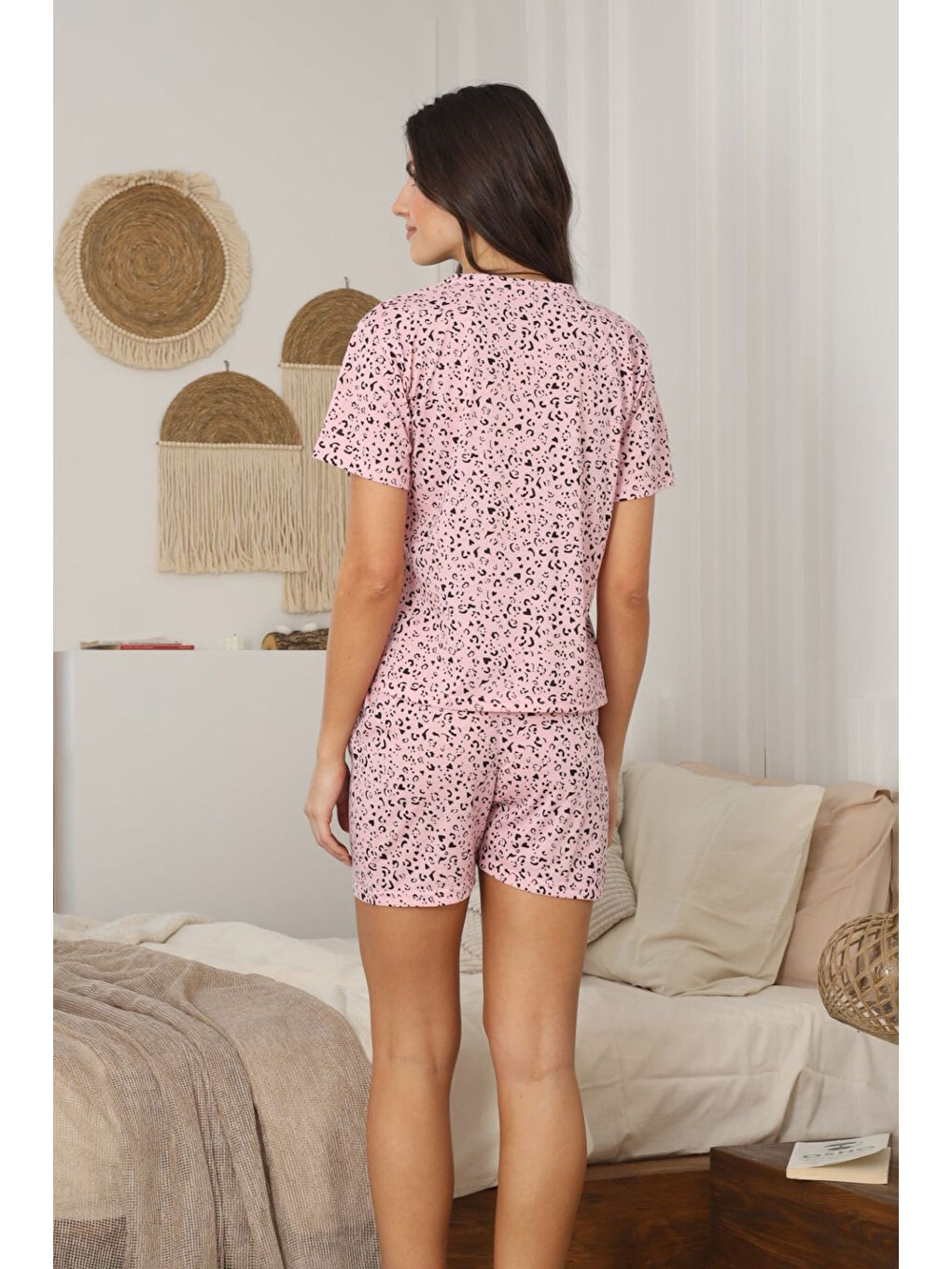 Pembe Leopar Desenli Şortlu Penye Pijama Takımı-2